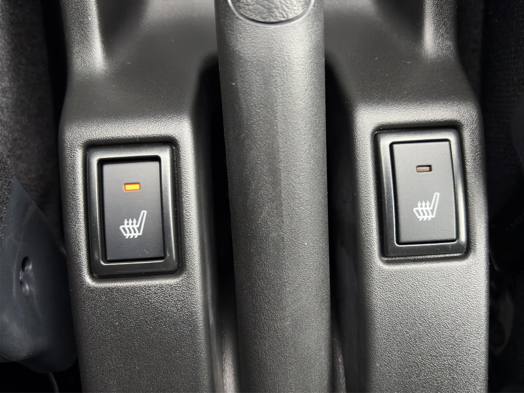 listing desktop thumbnail image 14