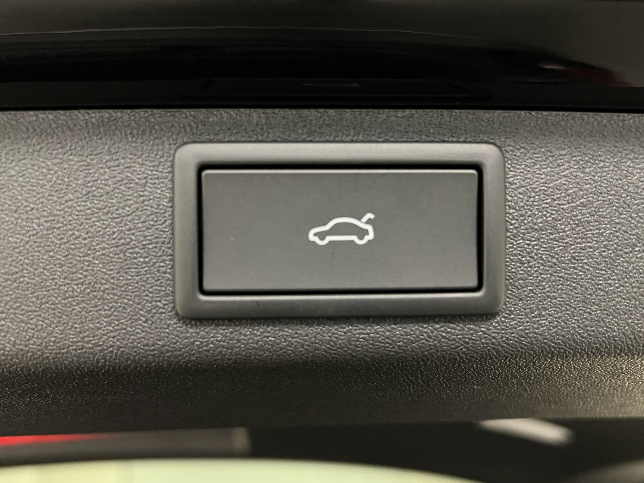 listing desktop thumbnail image 11