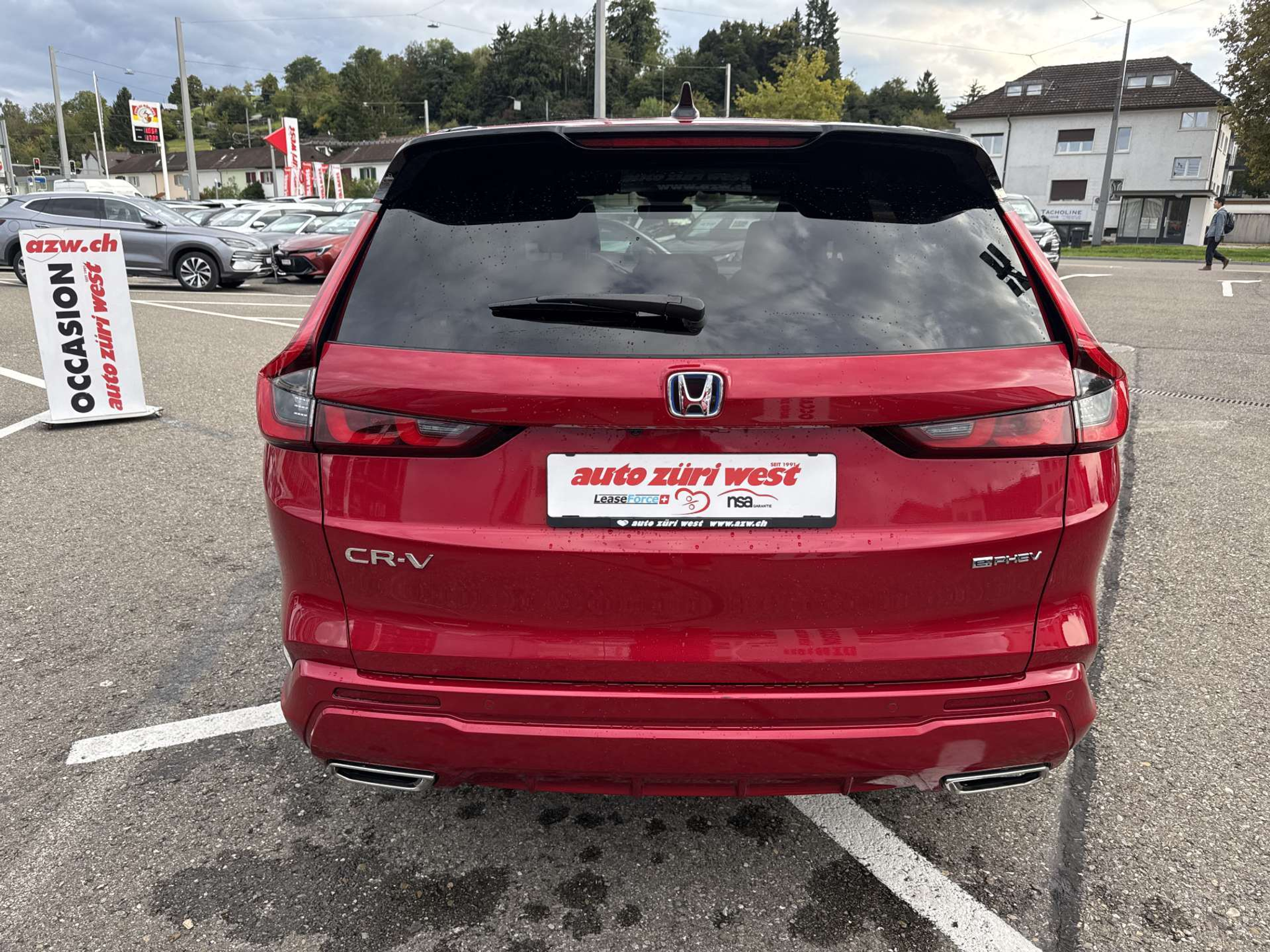 listing desktop thumbnail image 14