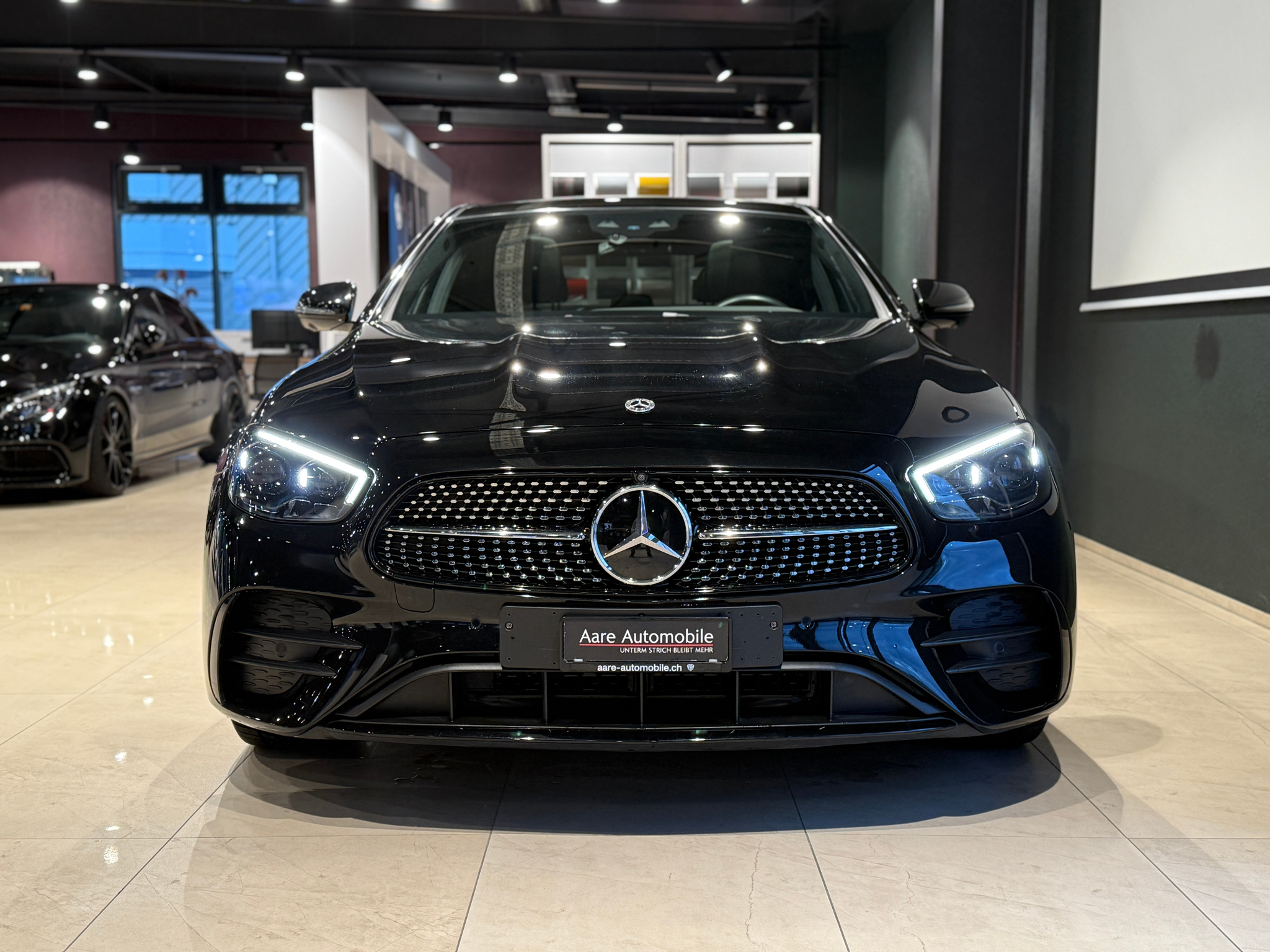 listing desktop thumbnail image 1