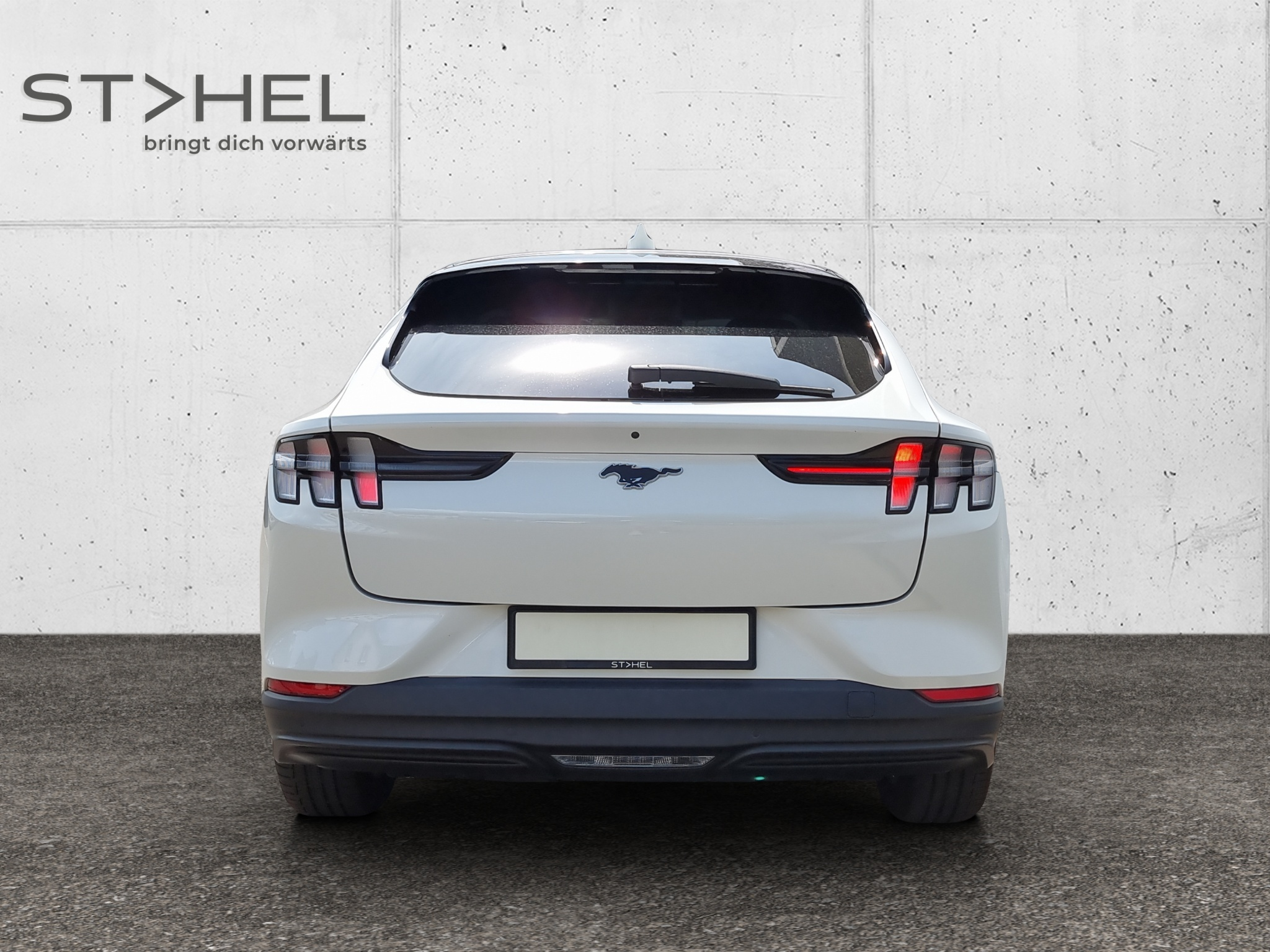 listing desktop thumbnail image 4