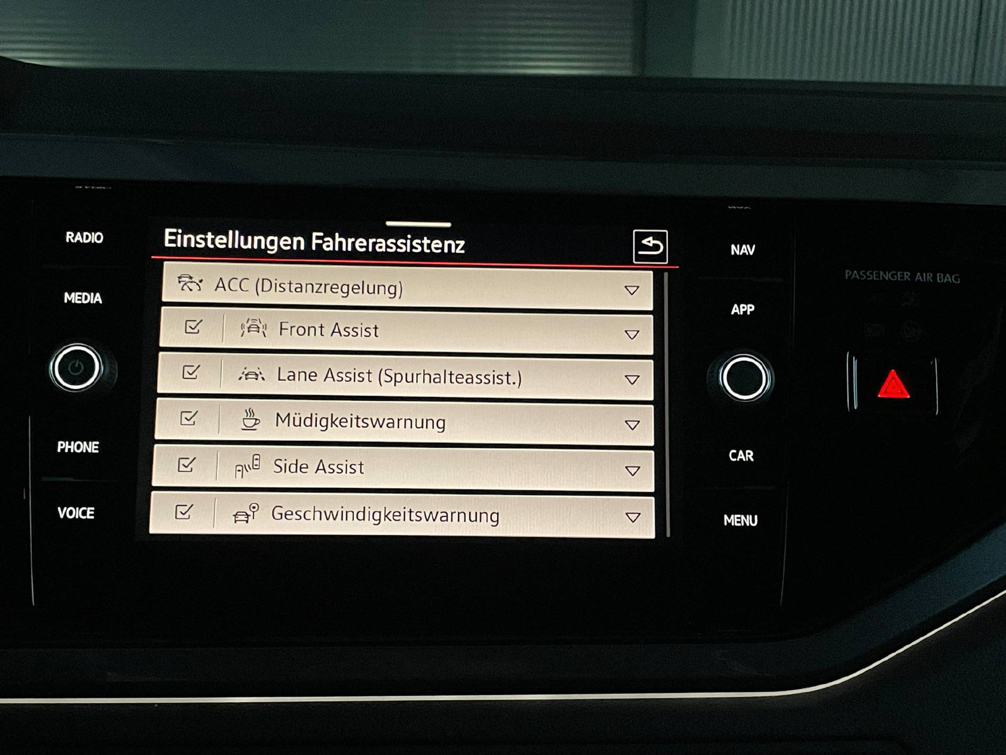 listing desktop thumbnail image 10