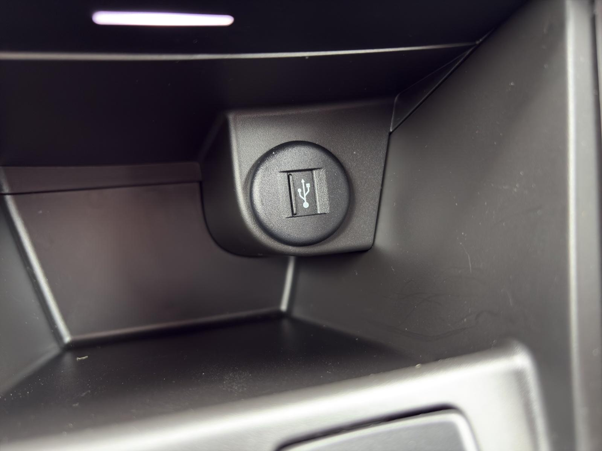 listing desktop thumbnail image 20