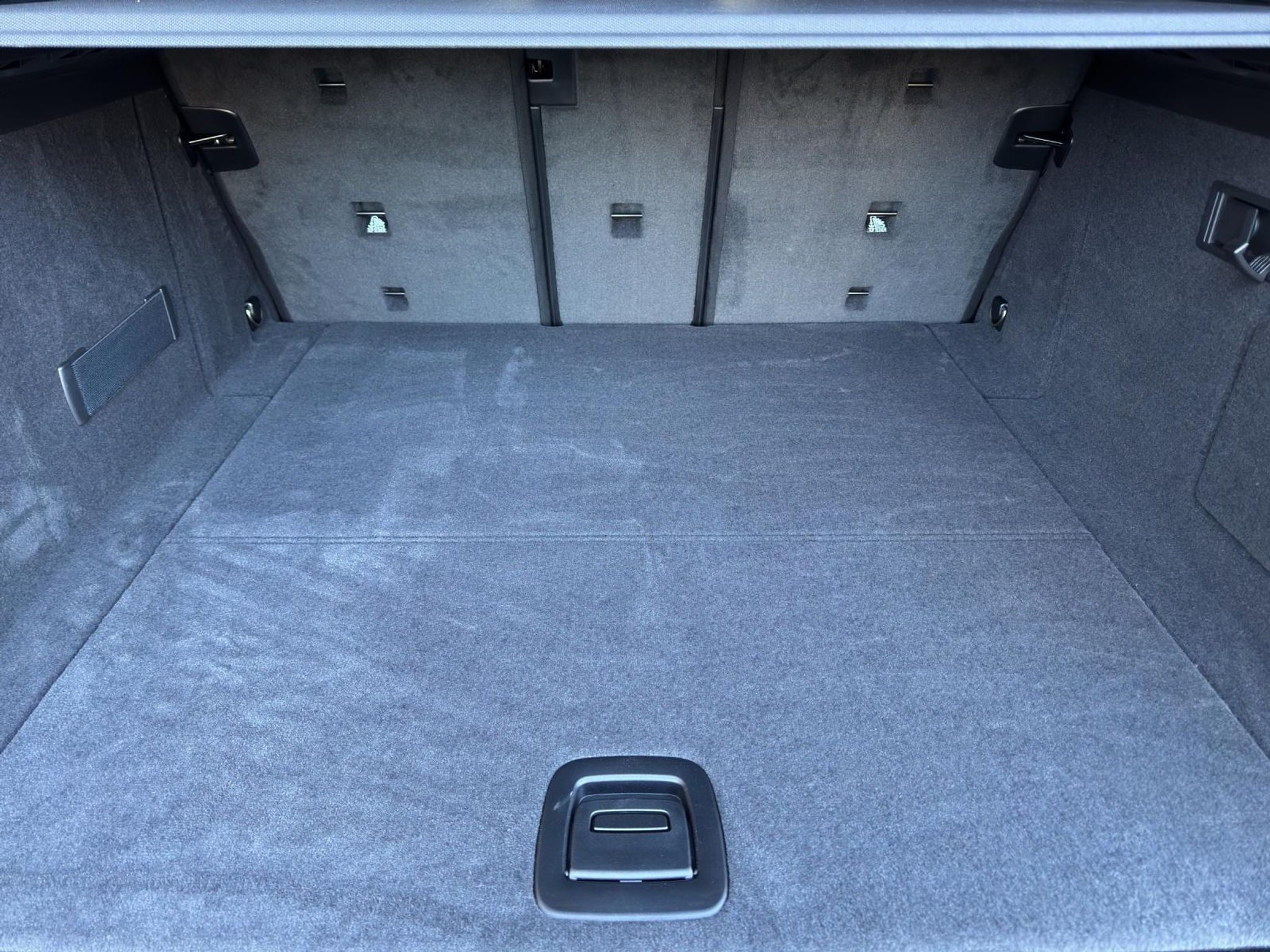 listing desktop thumbnail image 15