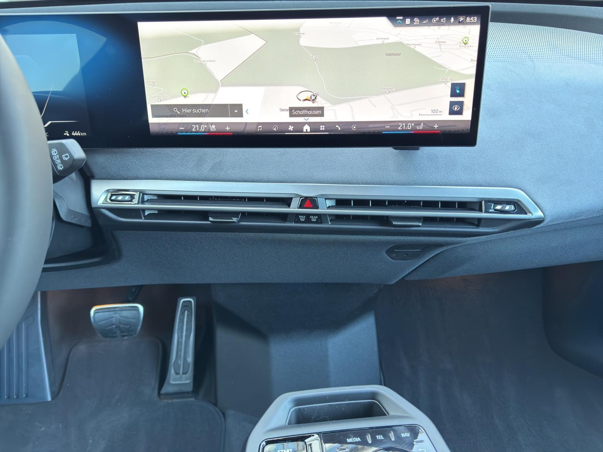 listing desktop thumbnail image 31