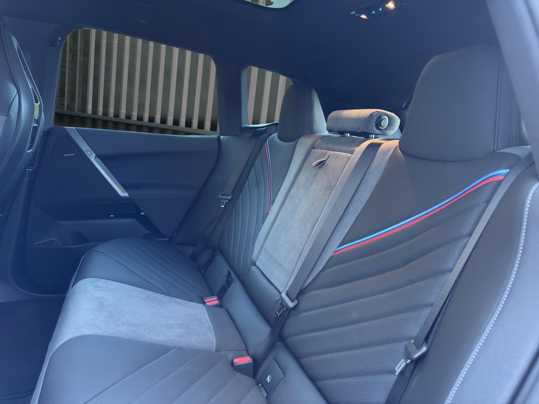 listing desktop thumbnail image 14