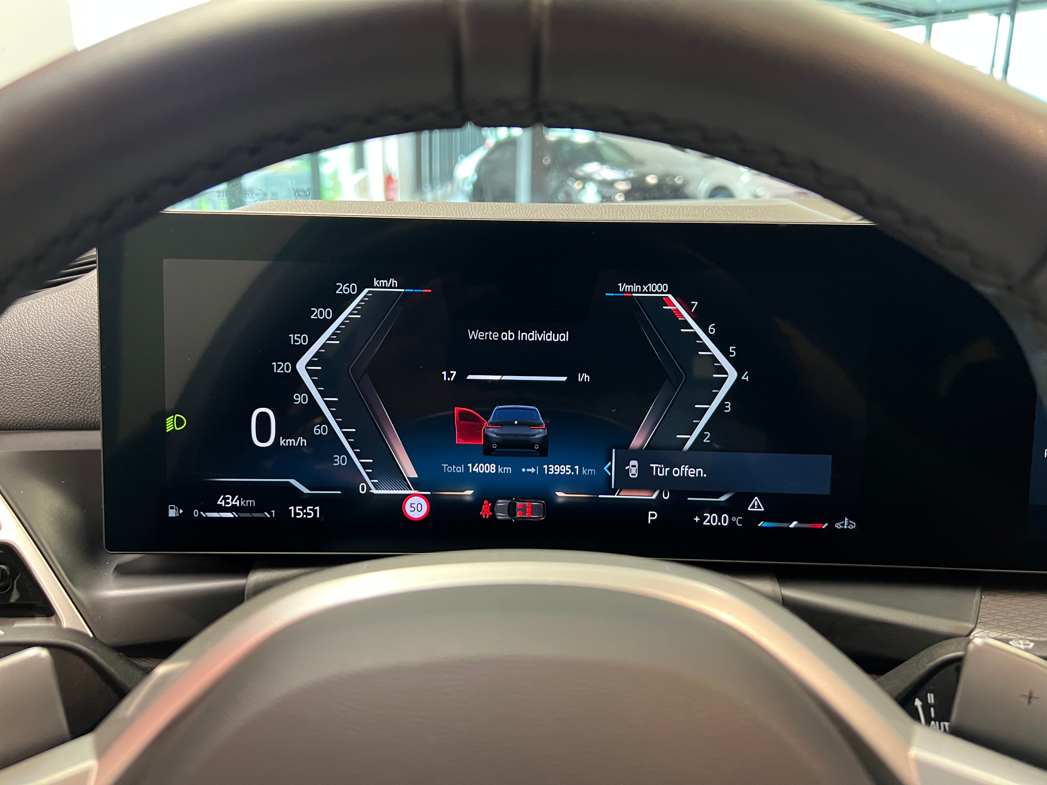 listing desktop thumbnail image 25