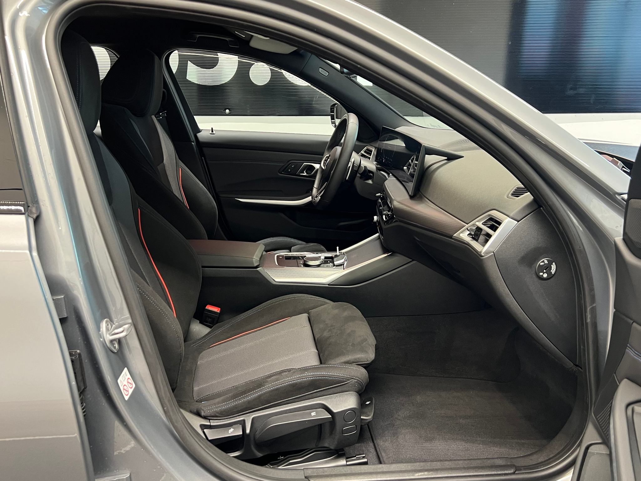 listing desktop thumbnail image 19