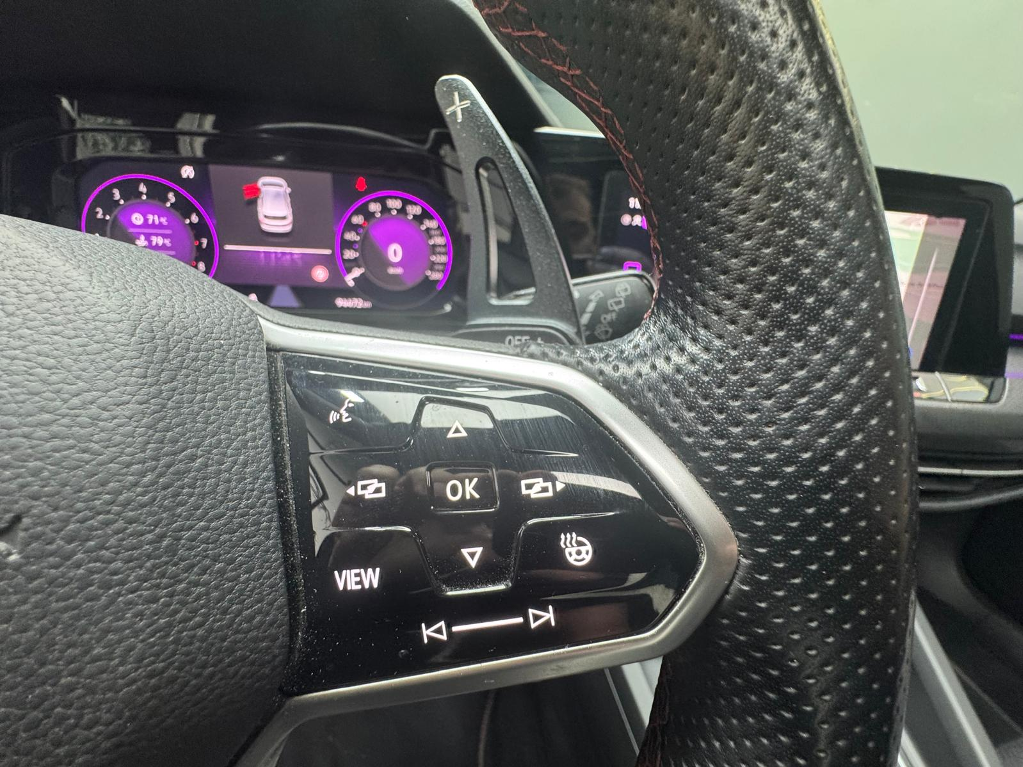 listing desktop thumbnail image 18