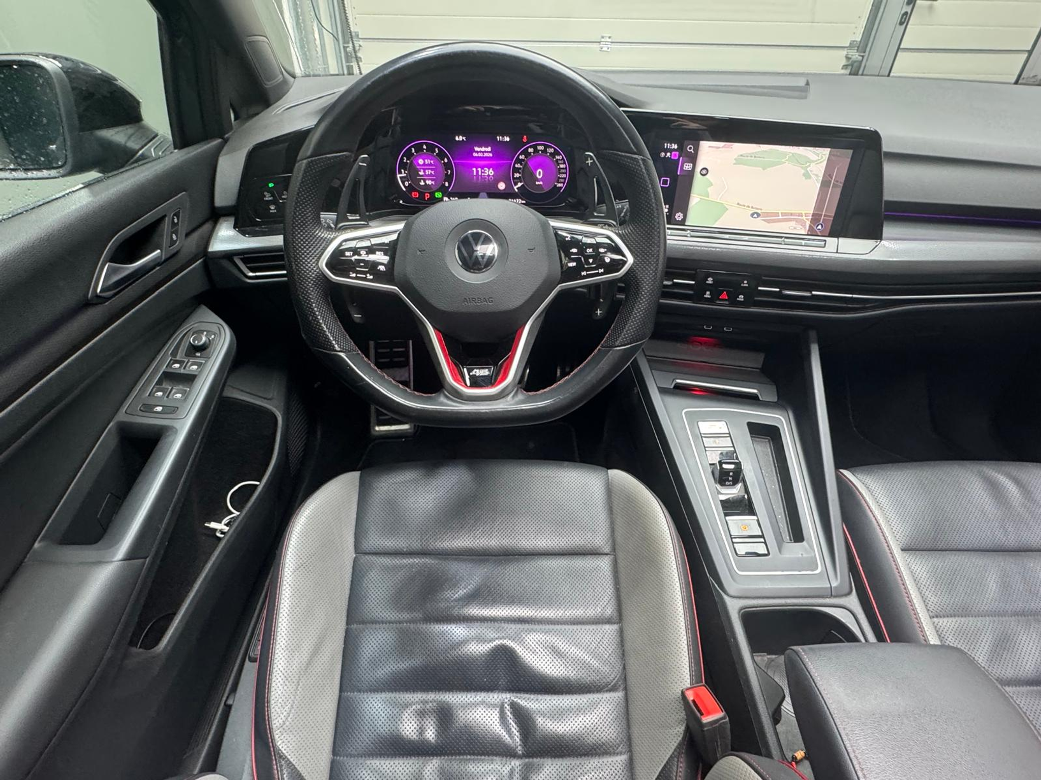 listing desktop thumbnail image 15