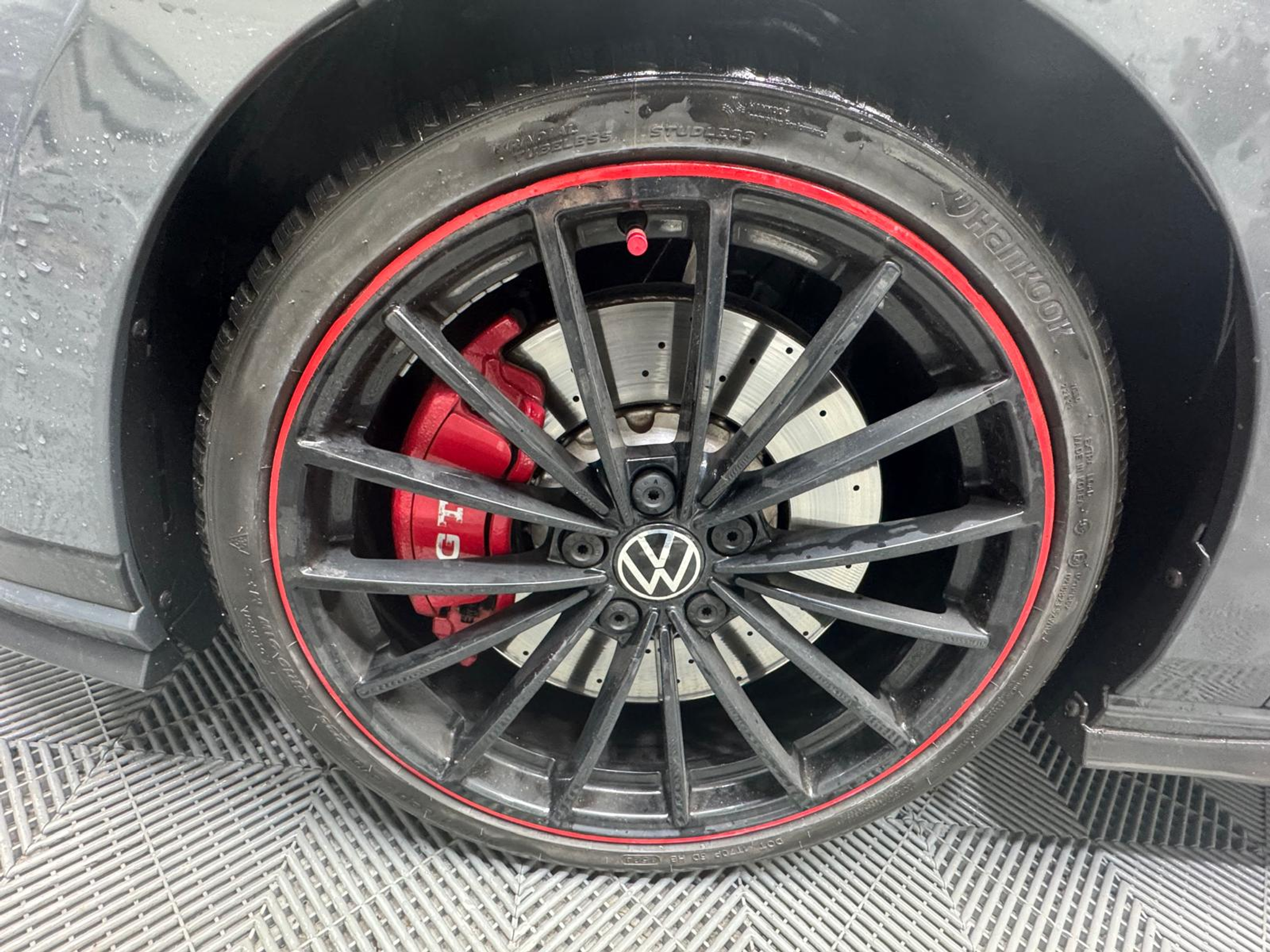 listing desktop thumbnail image 26