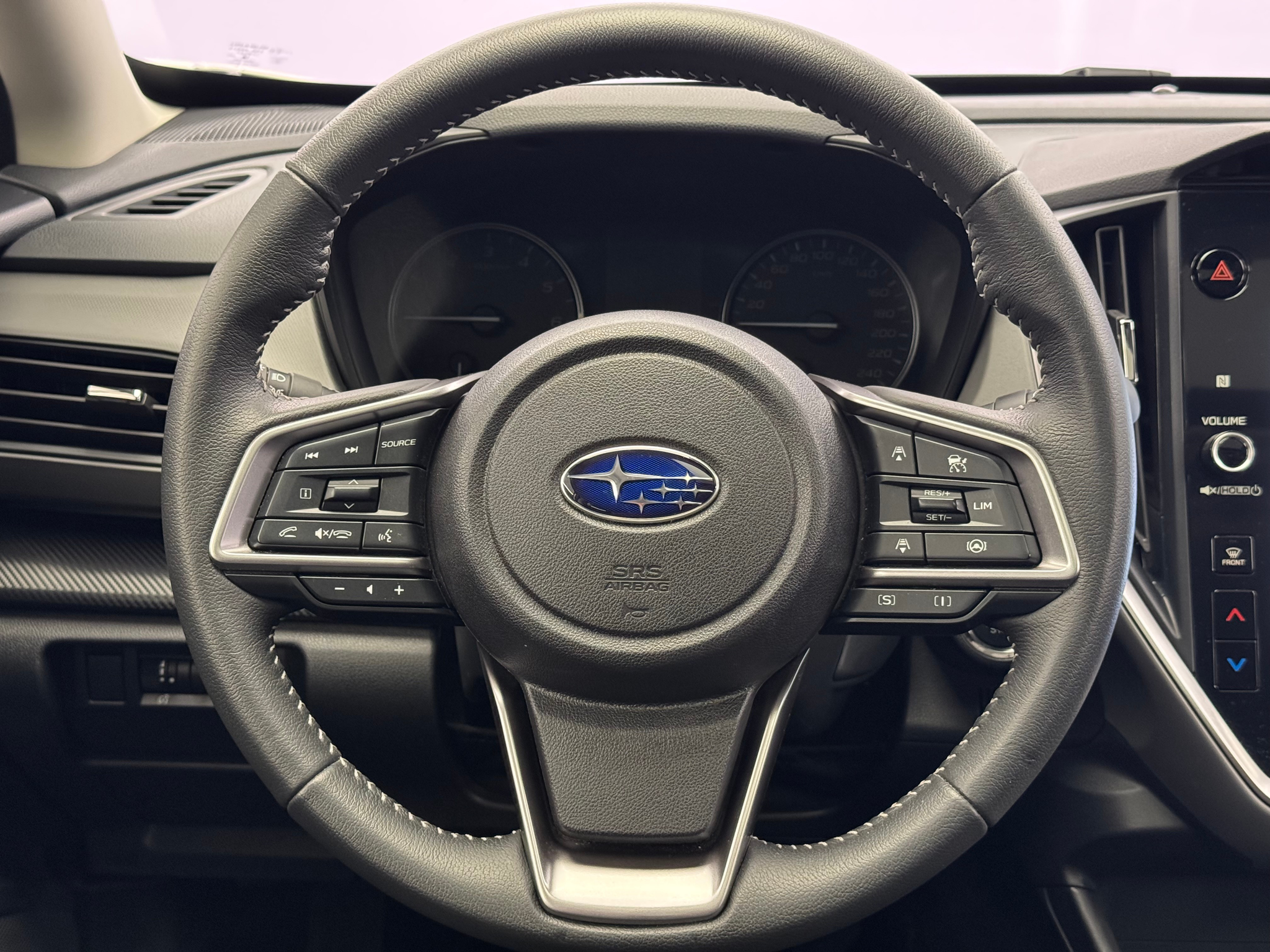 listing desktop thumbnail image 12