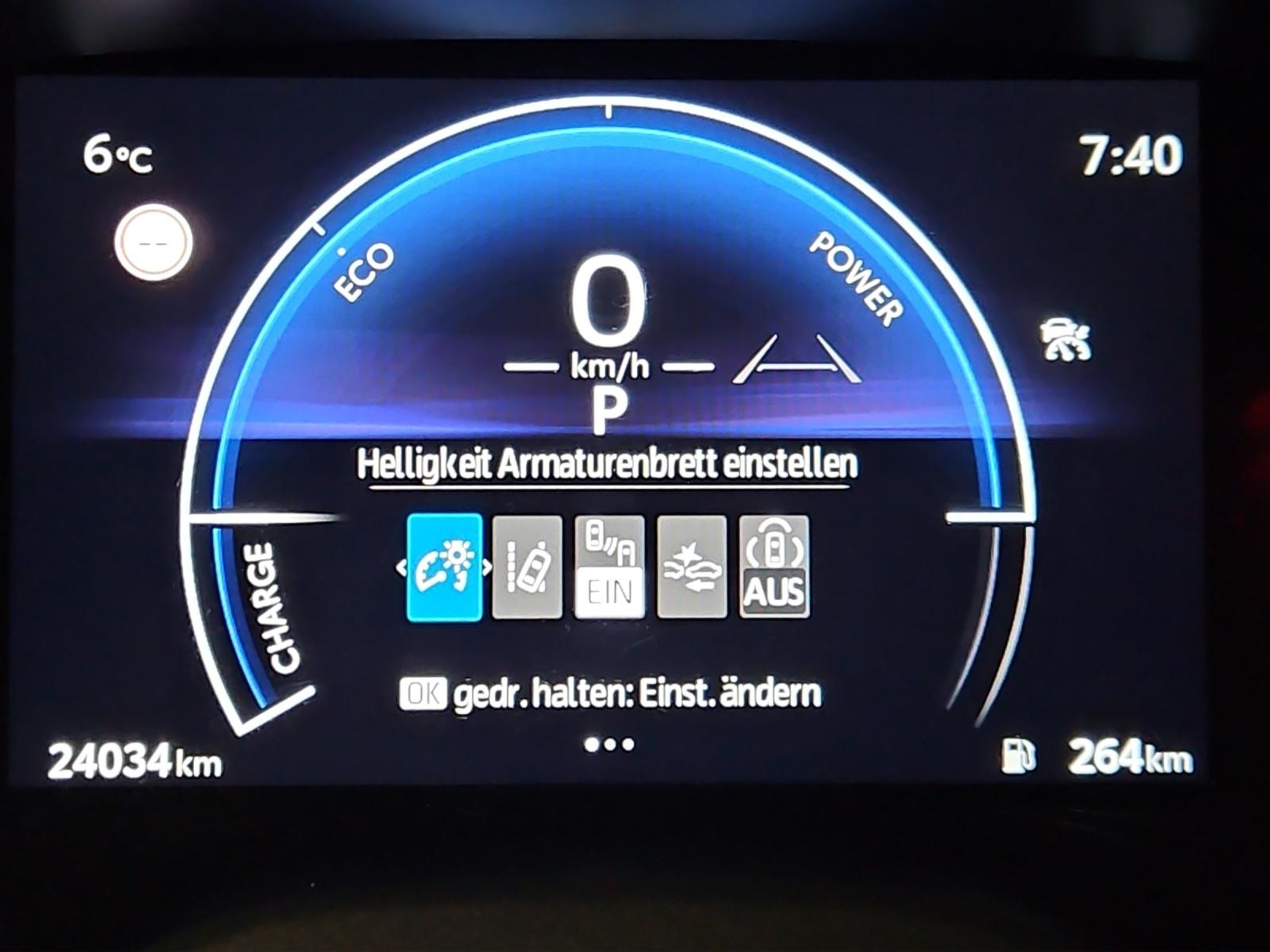 listing desktop thumbnail image 12