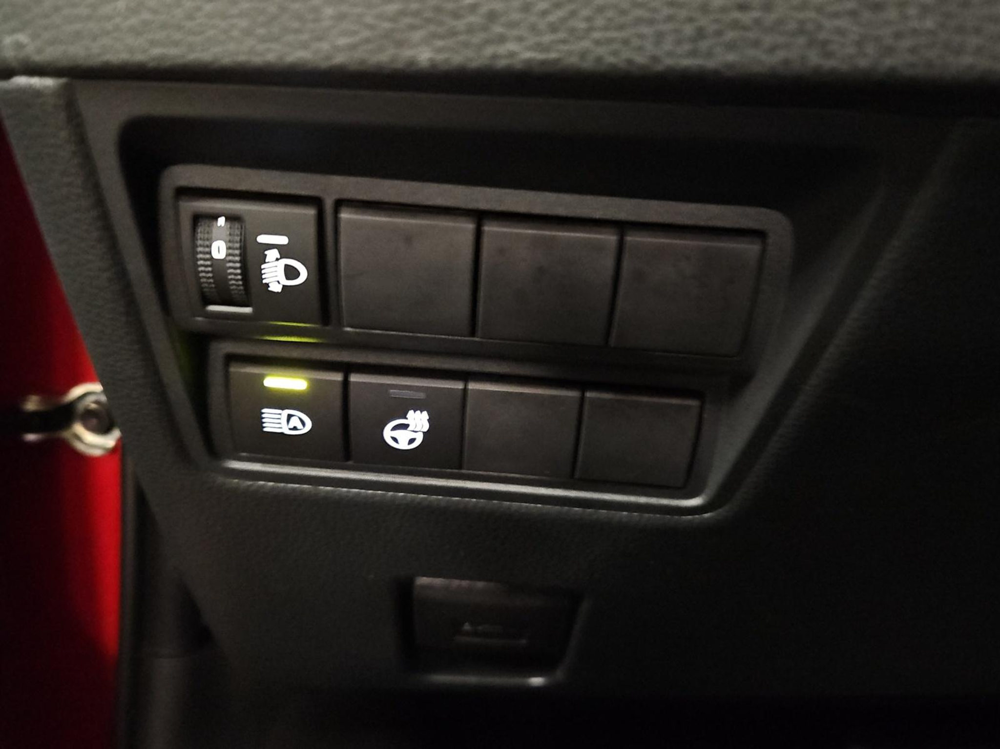 listing desktop thumbnail image 15