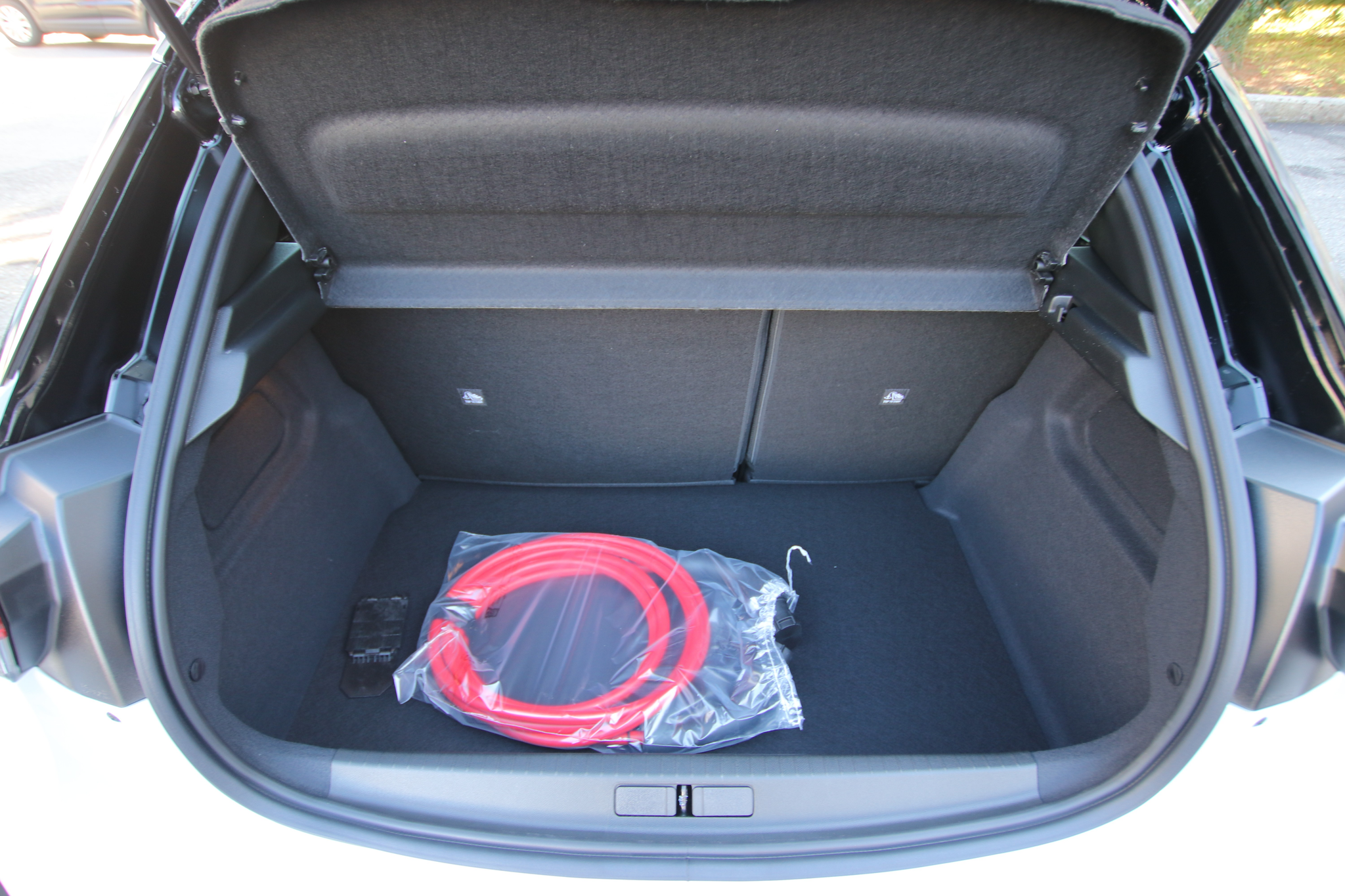 listing desktop thumbnail image 15