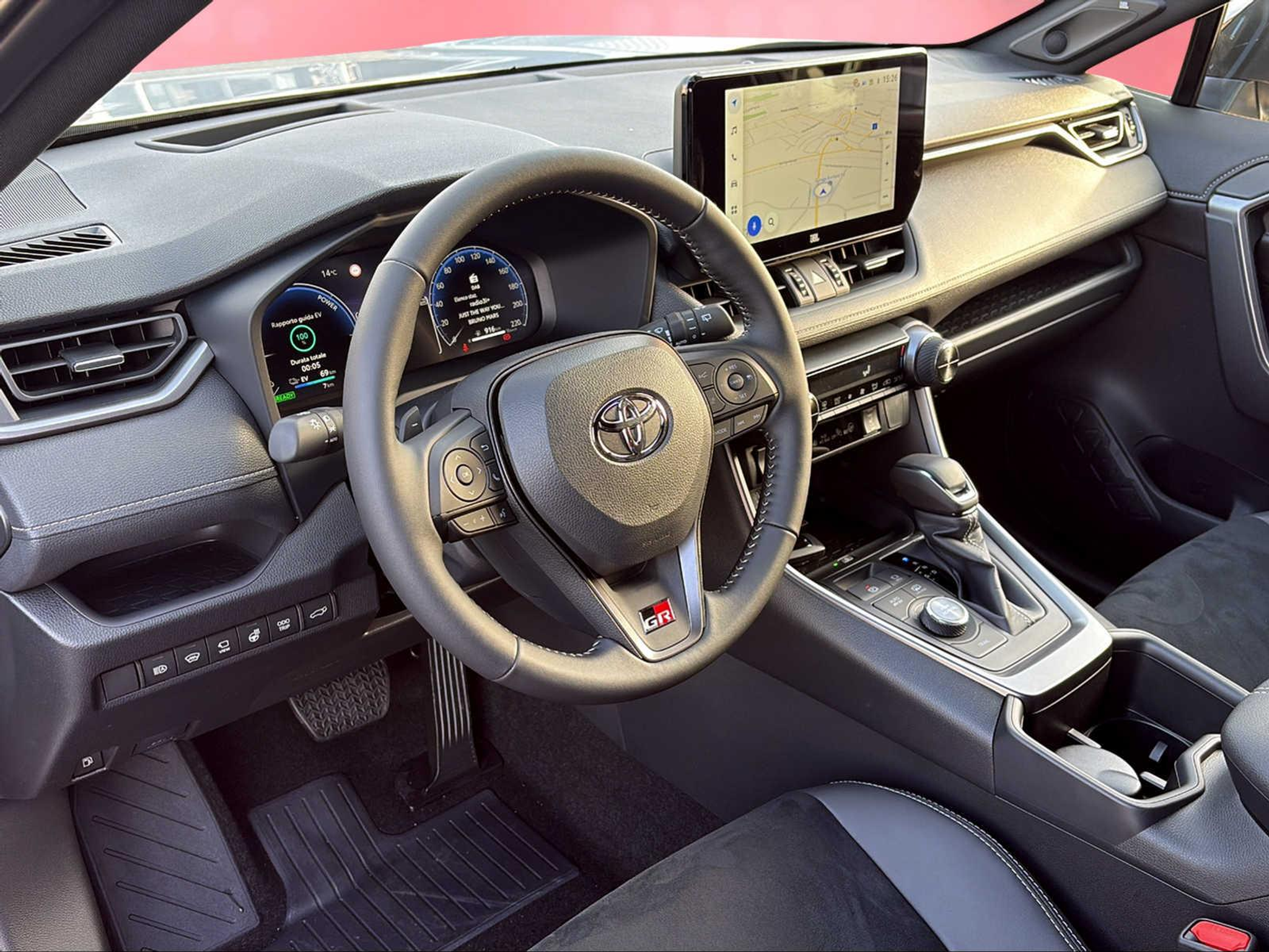 listing desktop thumbnail image 9