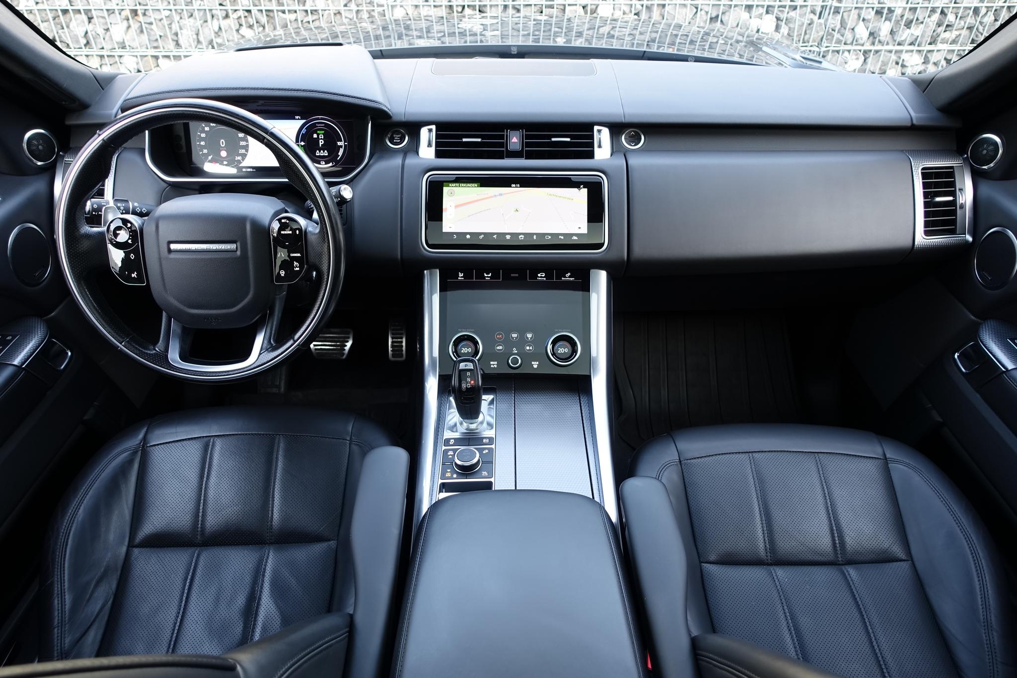 listing desktop thumbnail image 17