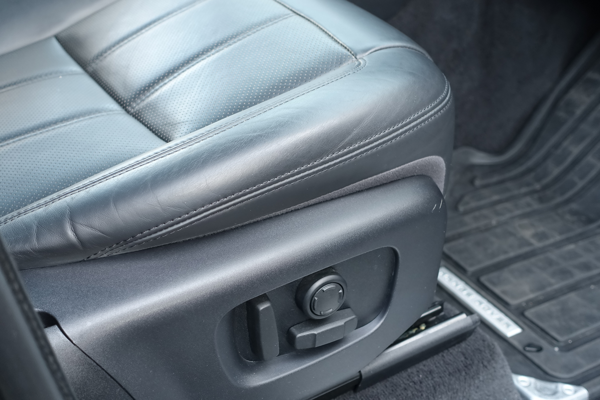 listing desktop thumbnail image 15