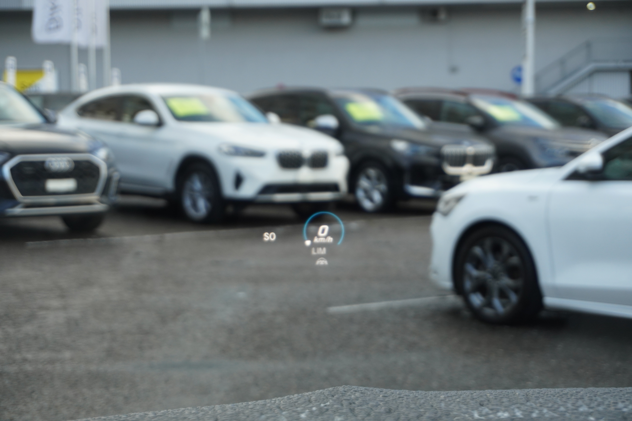 listing desktop thumbnail image 27