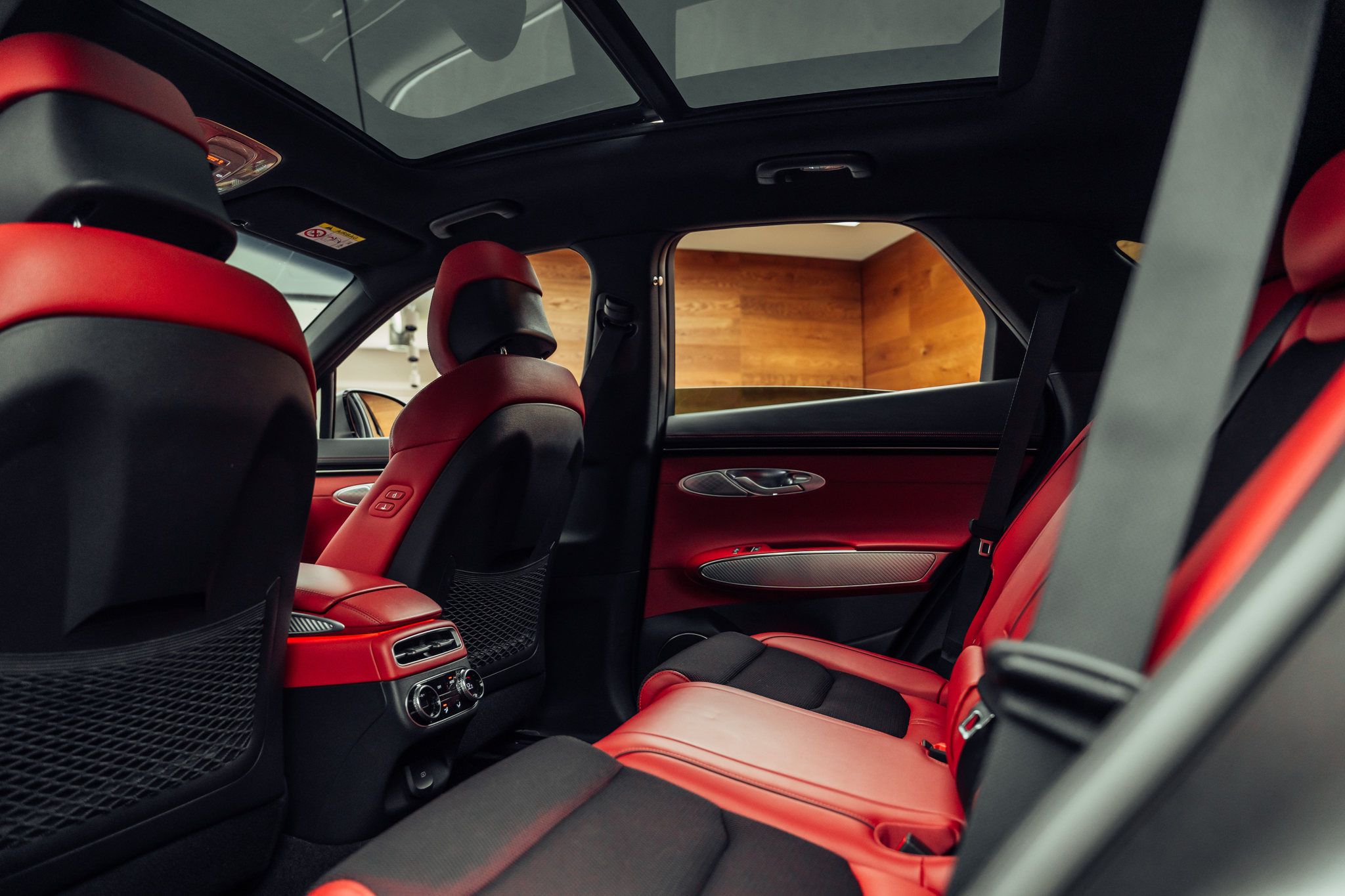 listing desktop thumbnail image 8