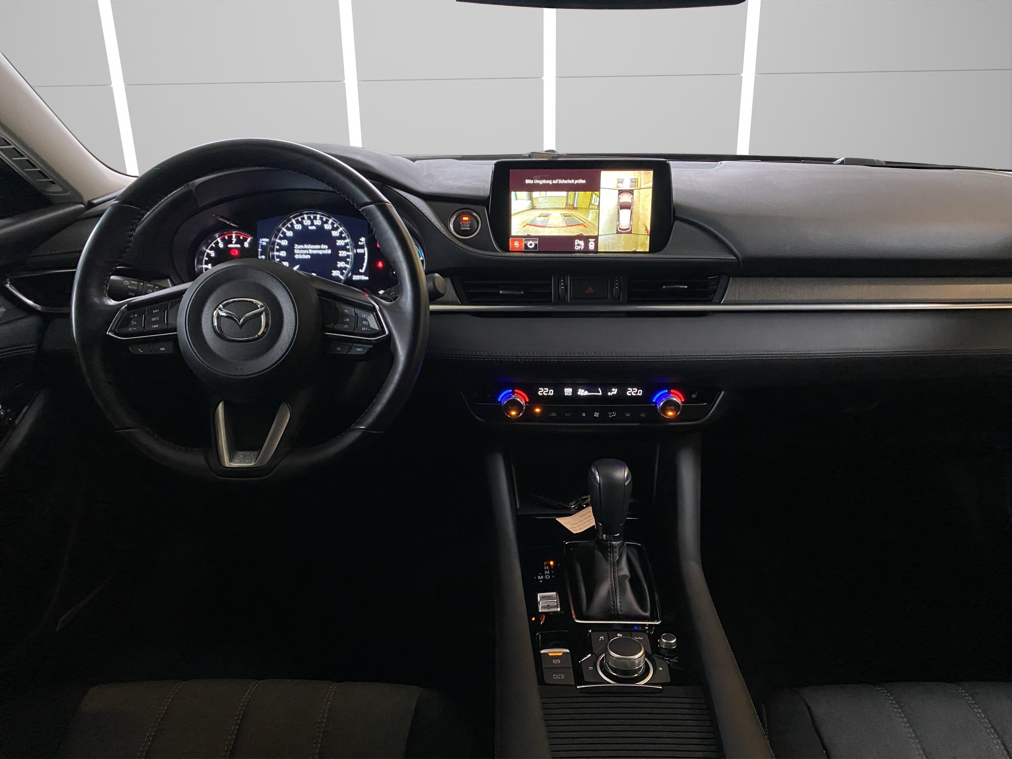 listing desktop thumbnail image 11