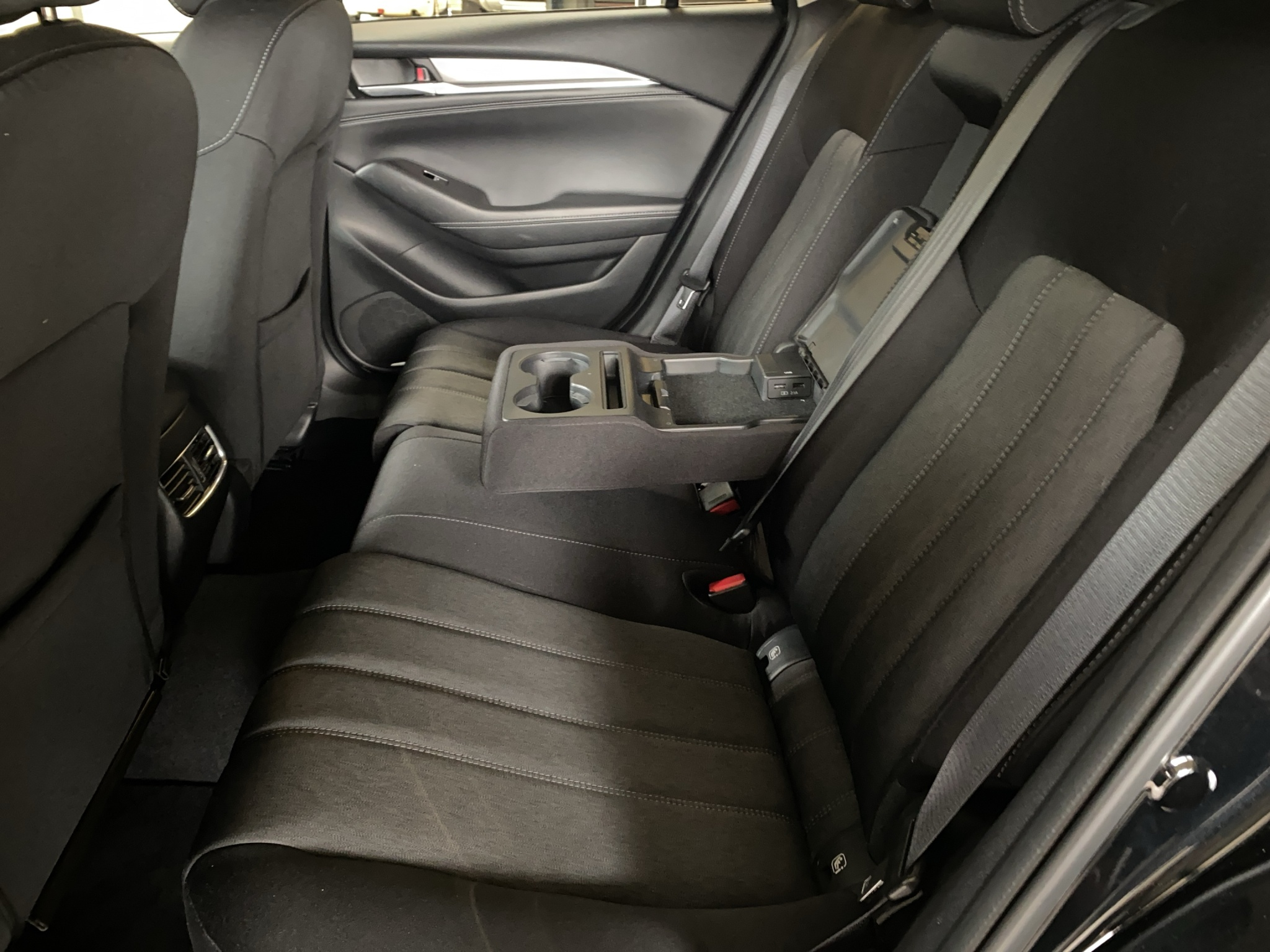 listing desktop thumbnail image 14