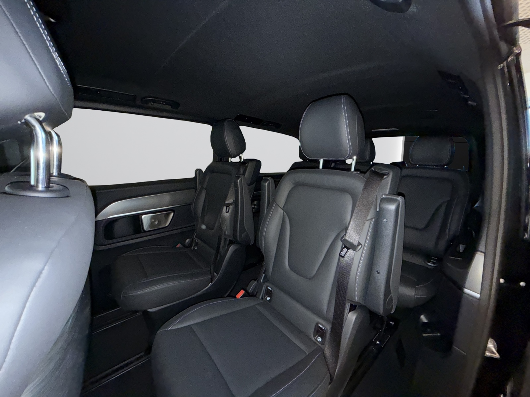 listing desktop thumbnail image 10