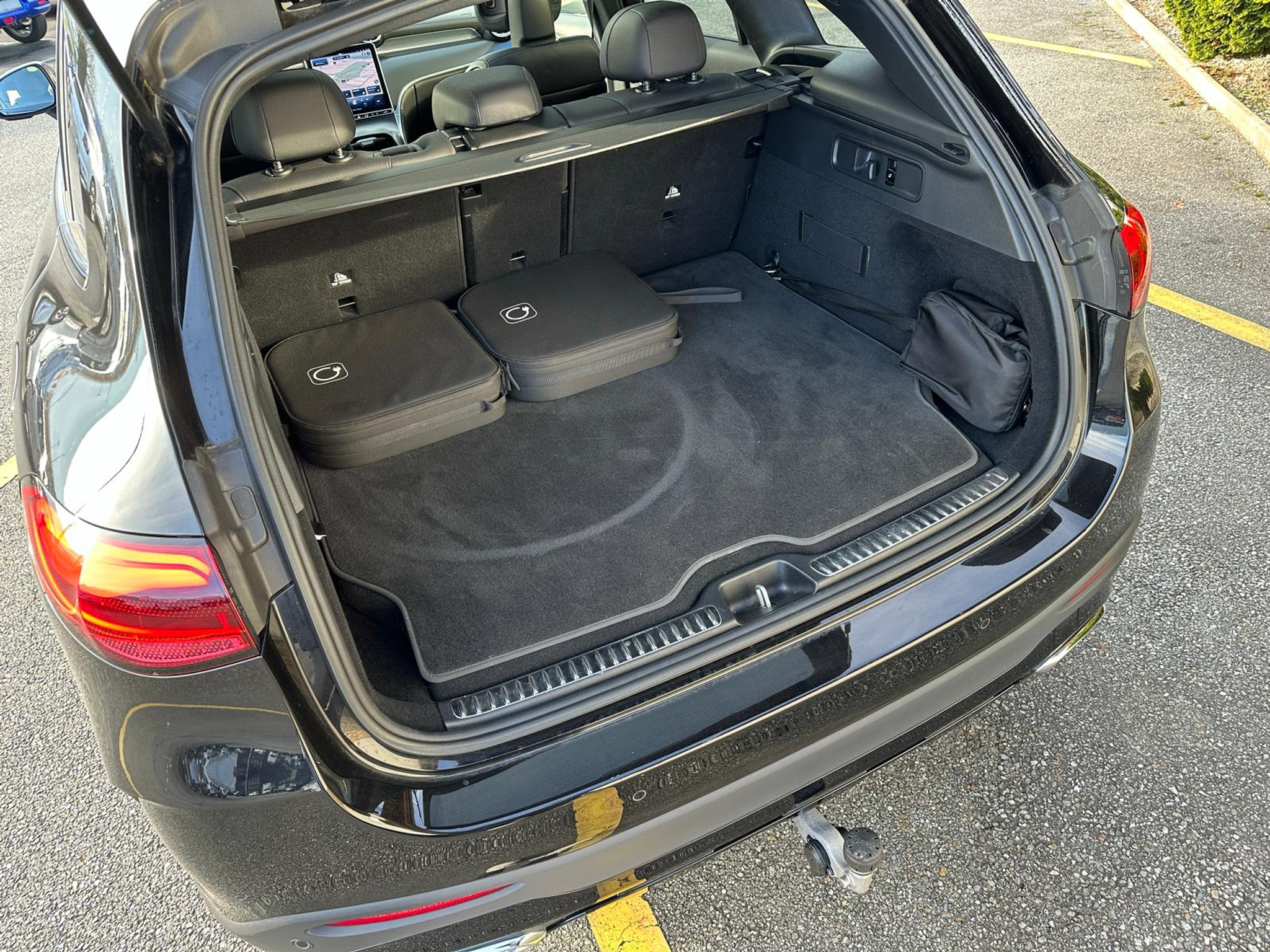 listing desktop thumbnail image 15