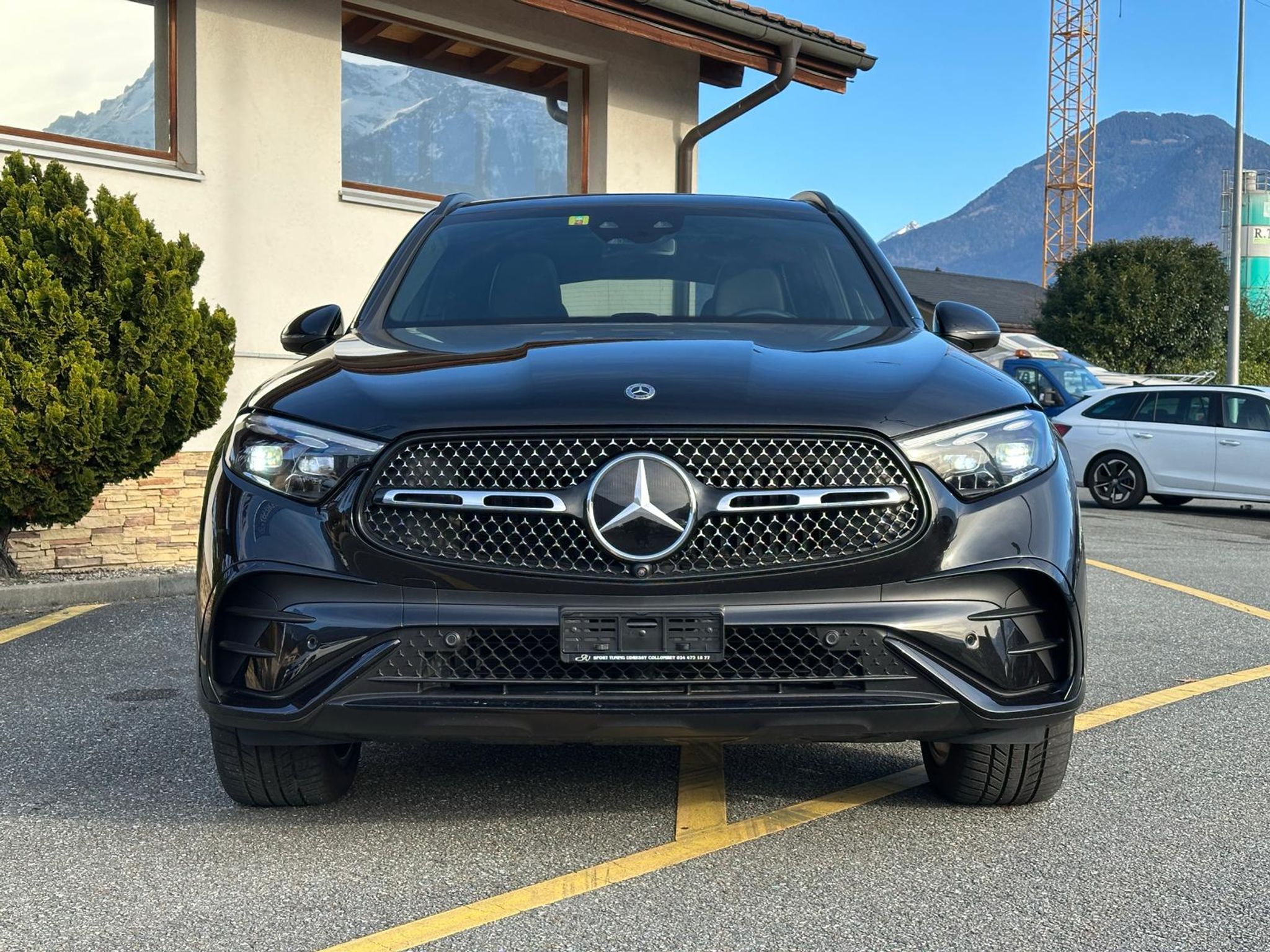 listing desktop thumbnail image 7