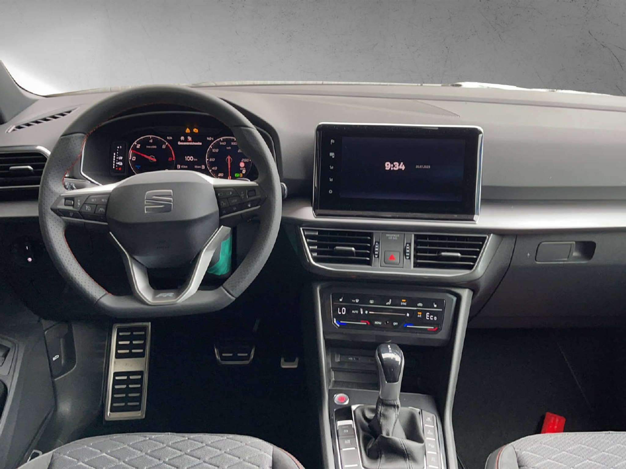 listing desktop thumbnail image 9