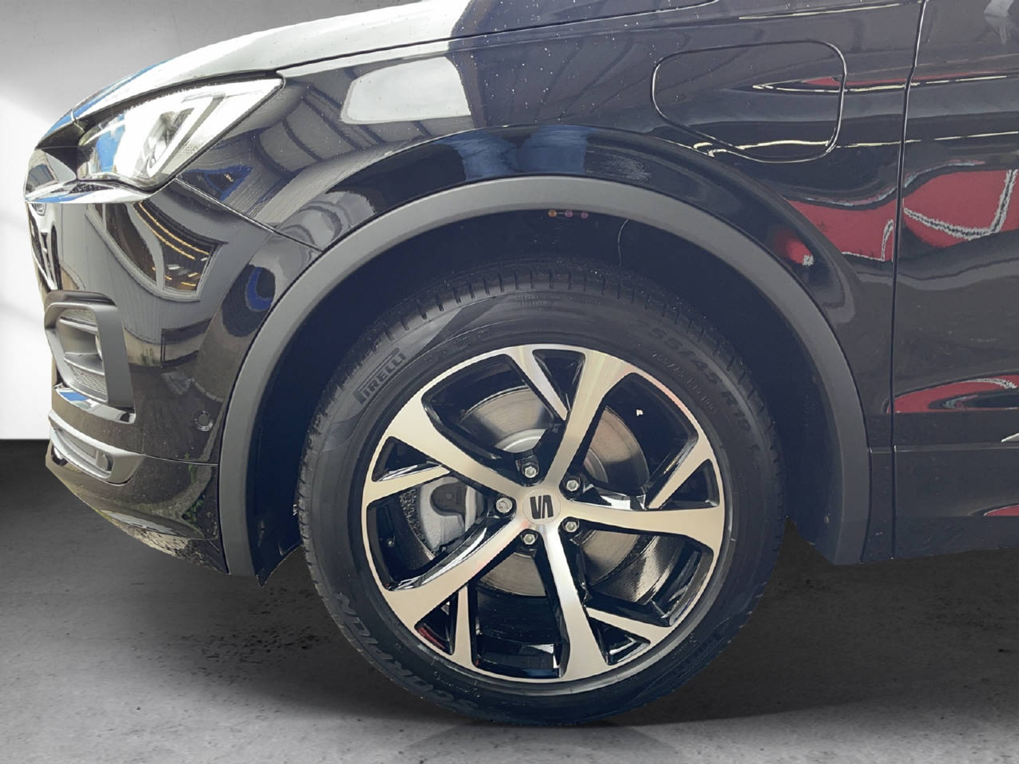 listing desktop thumbnail image 13