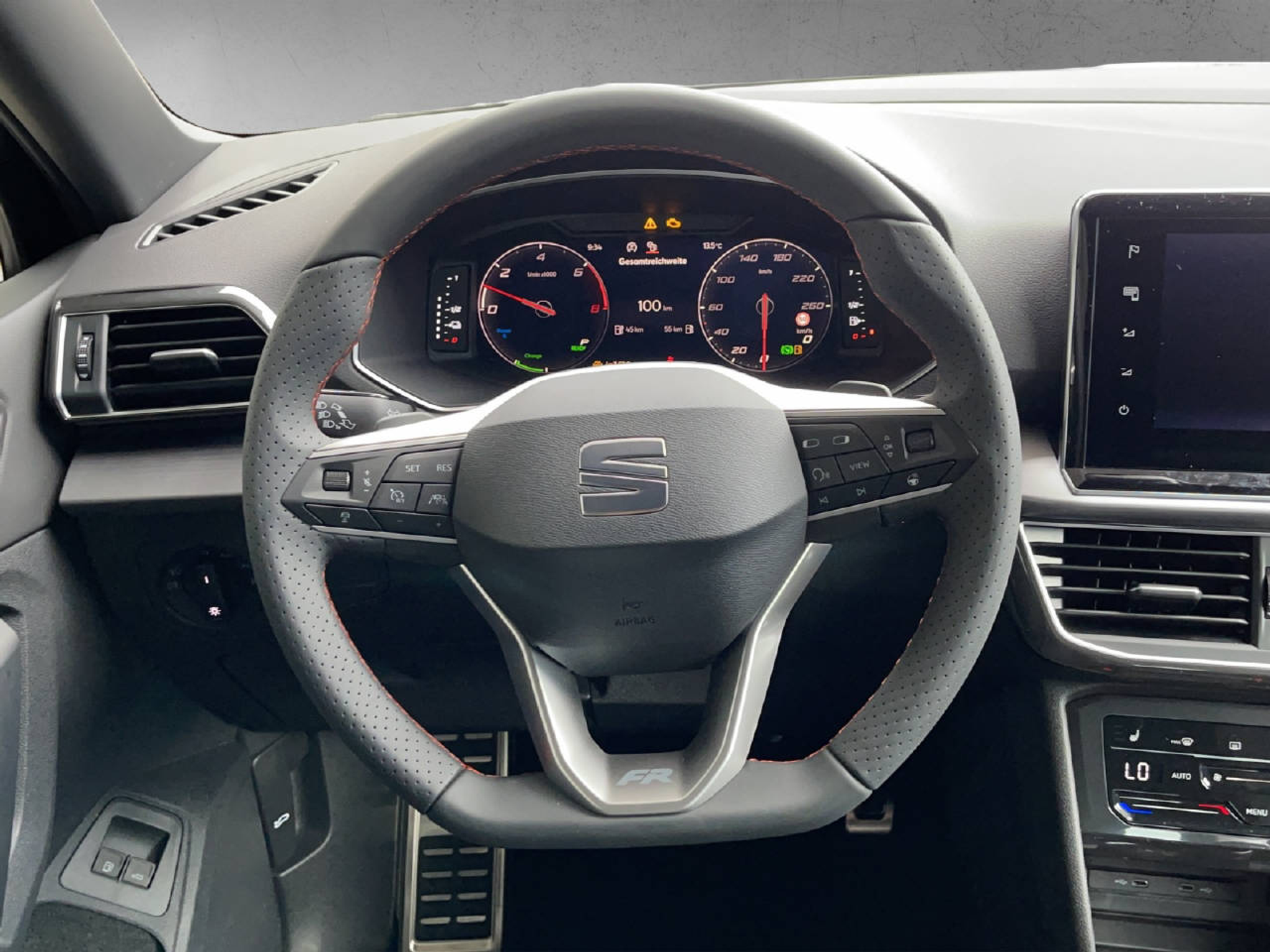 listing desktop thumbnail image 6