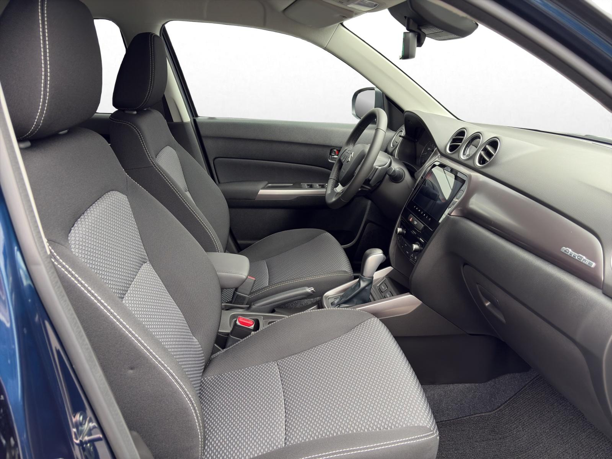 listing desktop thumbnail image 15