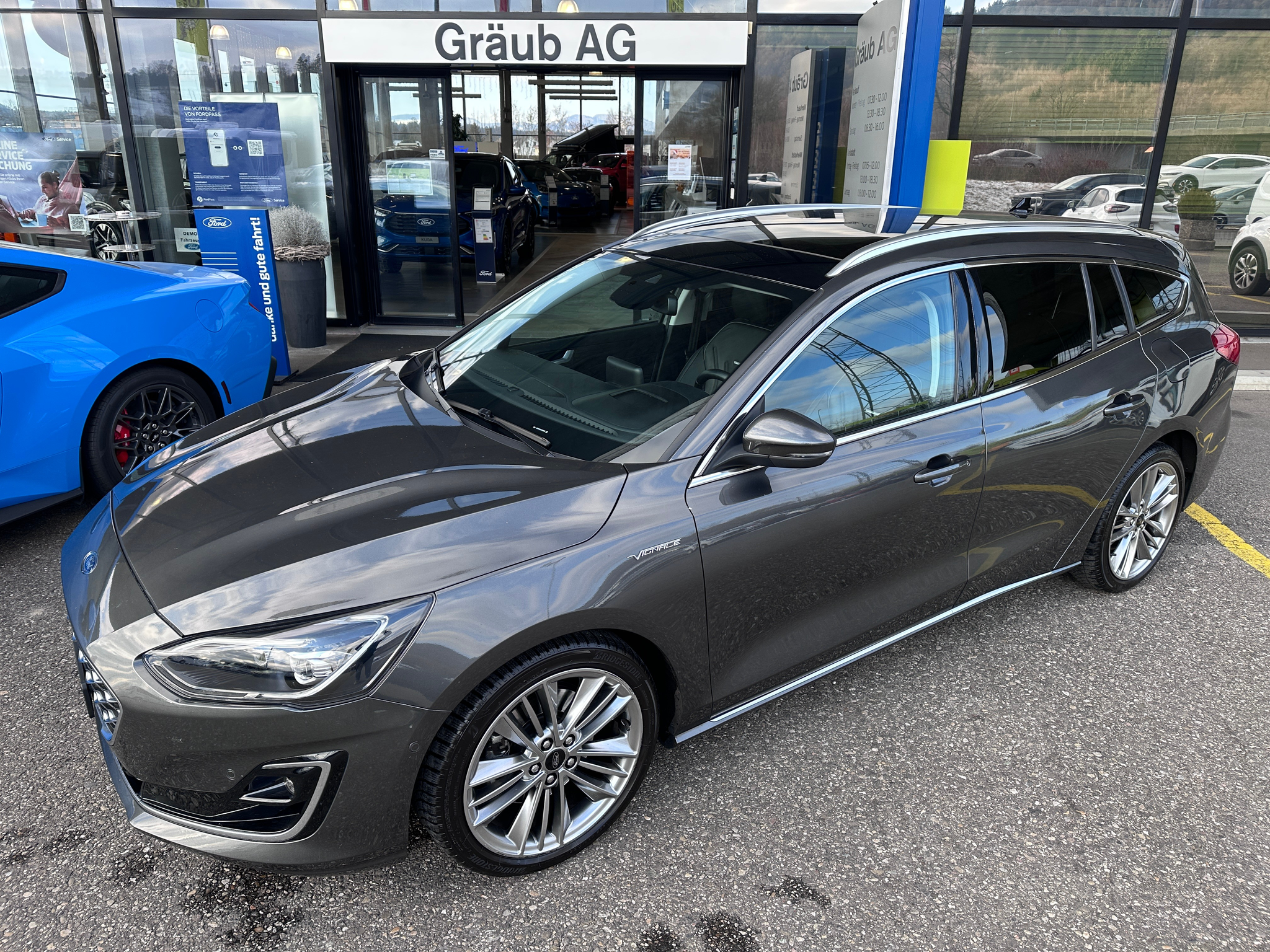 listing desktop thumbnail image 2