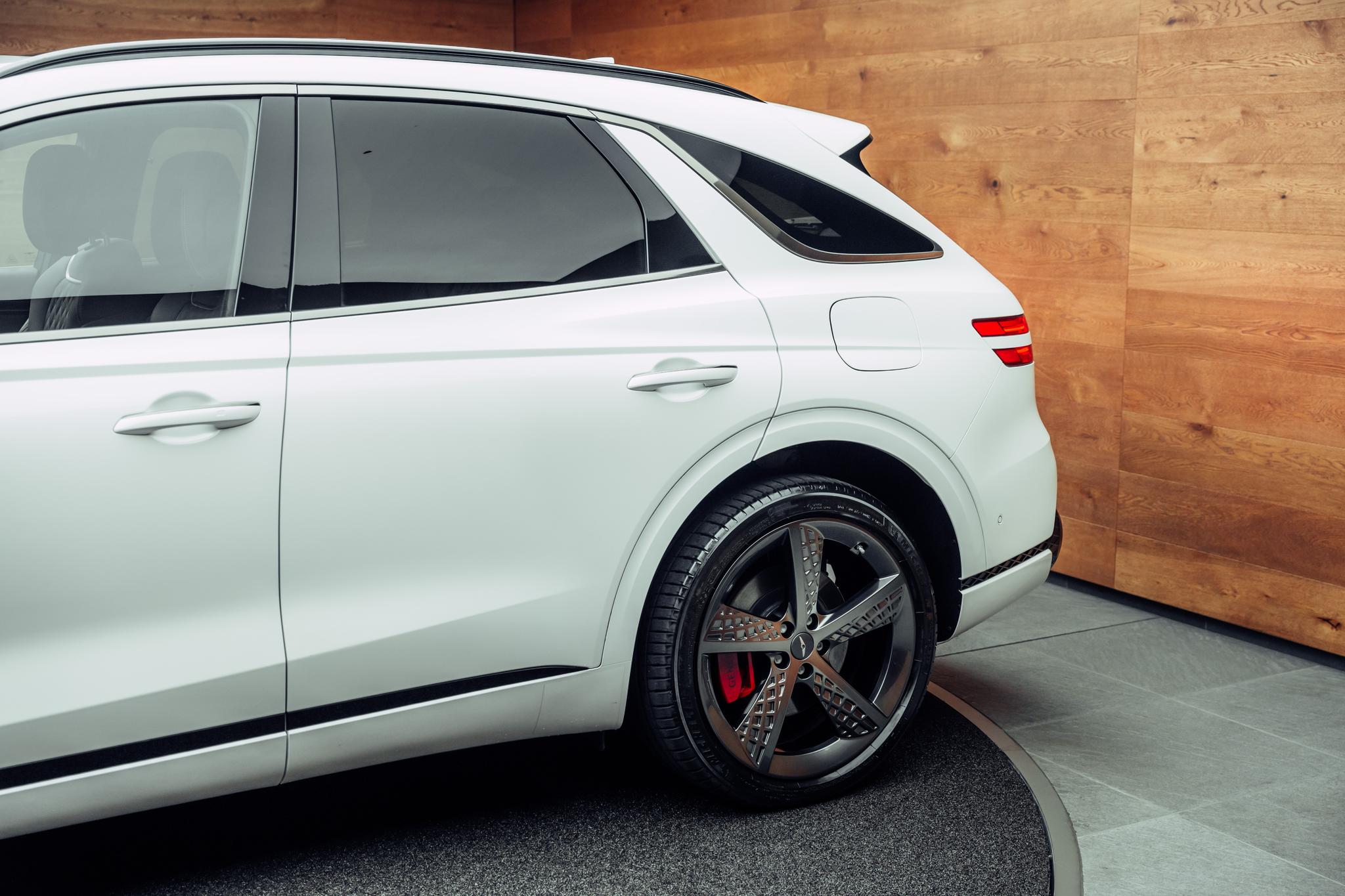 listing desktop thumbnail image 19