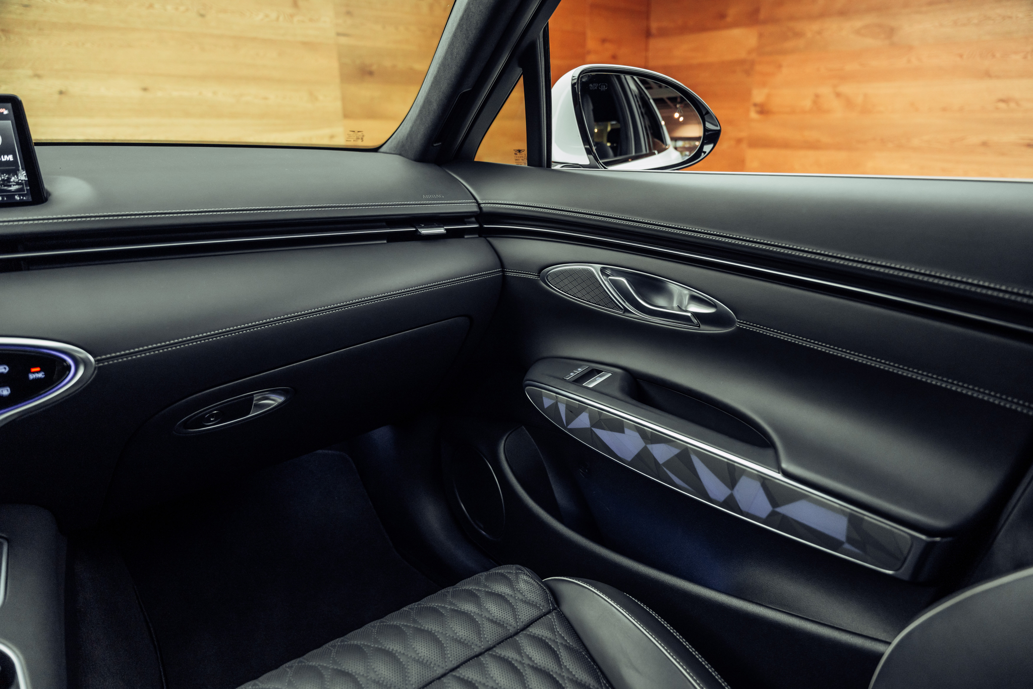 listing desktop thumbnail image 10