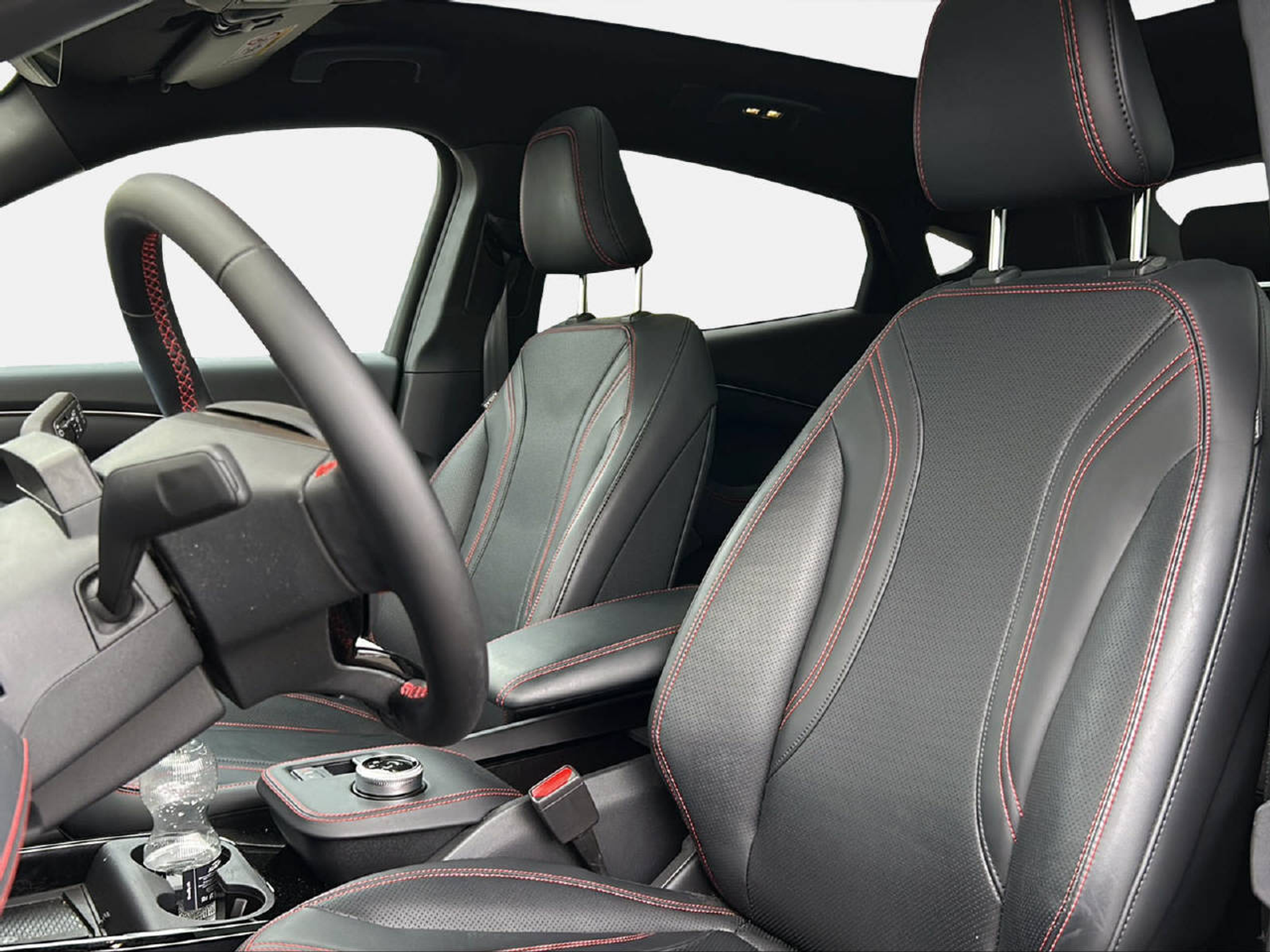 listing desktop thumbnail image 9