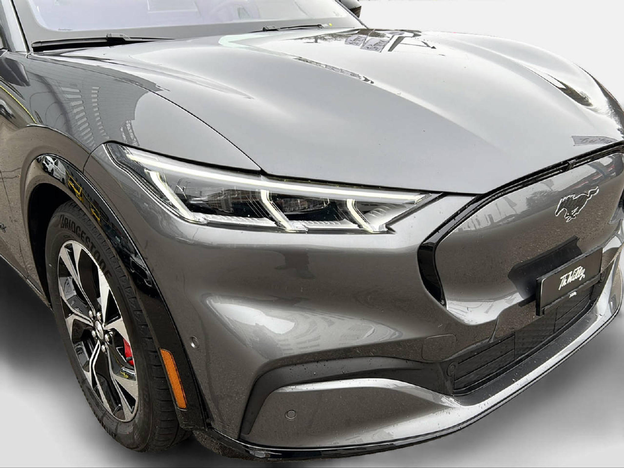 listing desktop thumbnail image 14