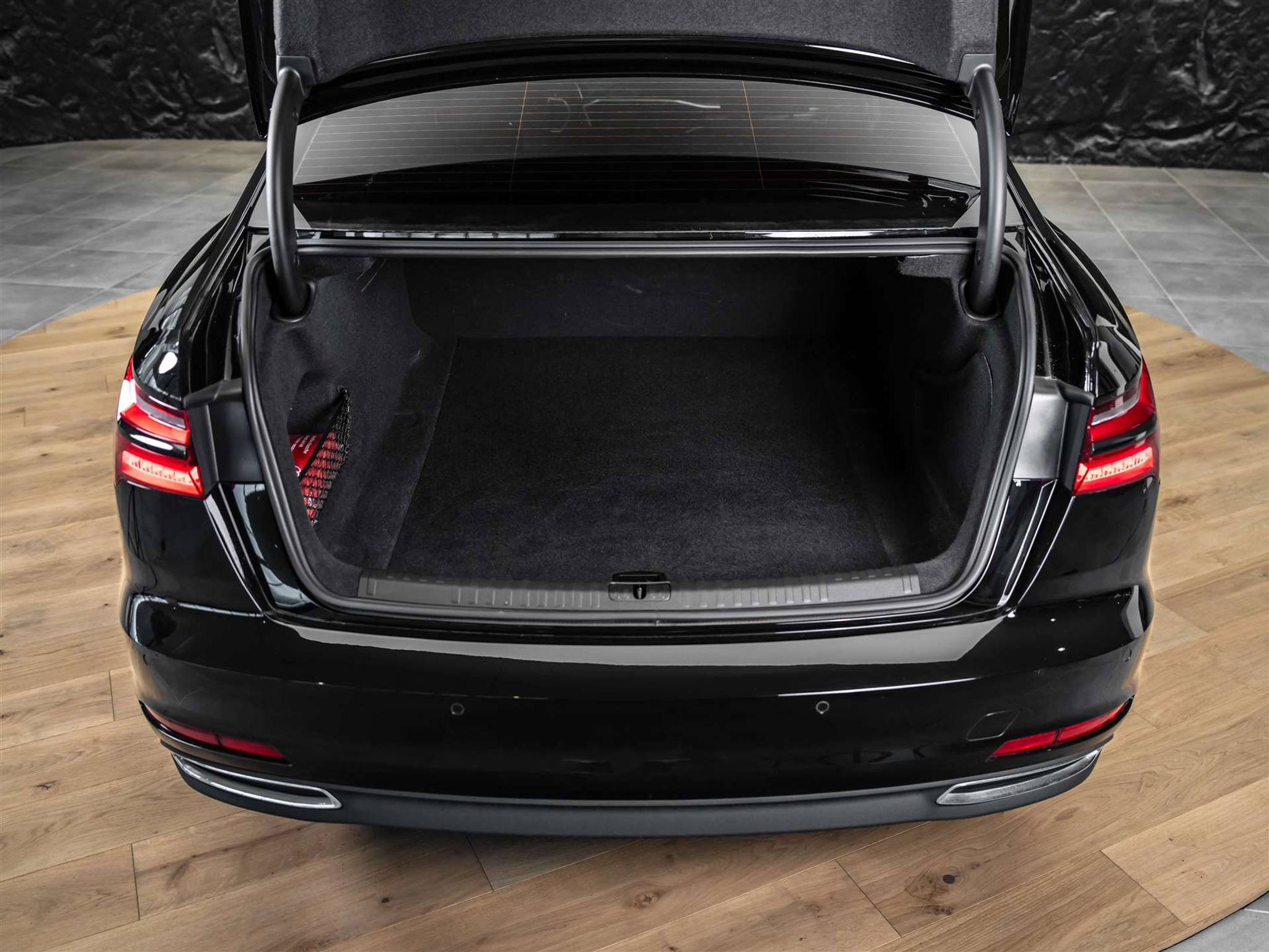 listing desktop thumbnail image 42