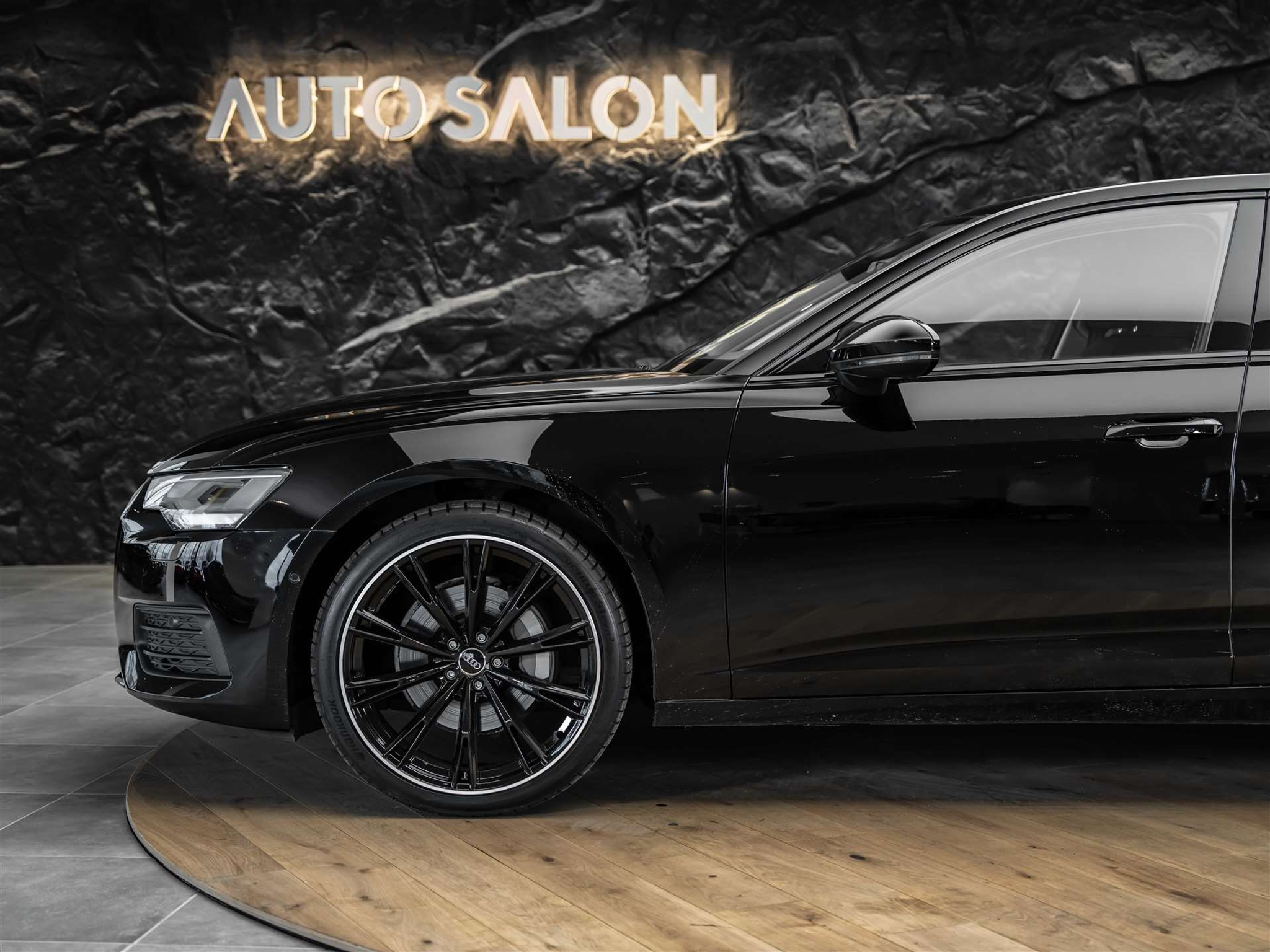 listing desktop thumbnail image 16