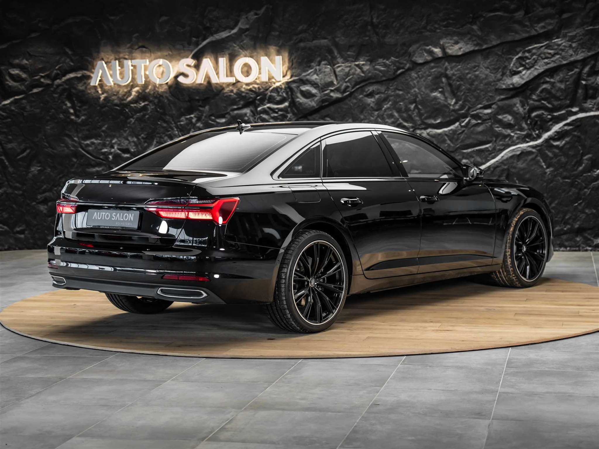 listing desktop thumbnail image 5