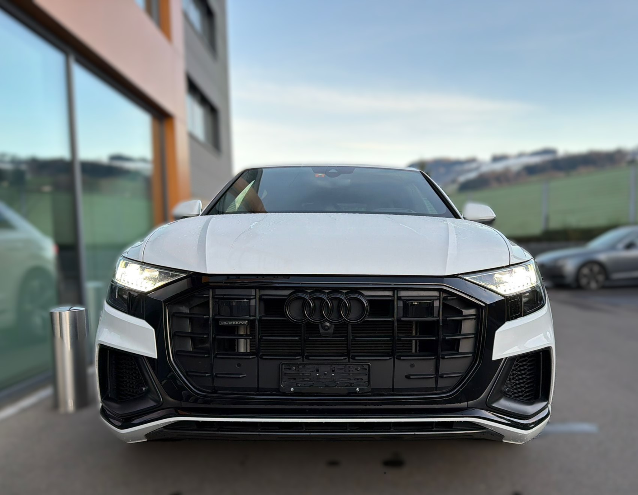 listing desktop thumbnail image 11