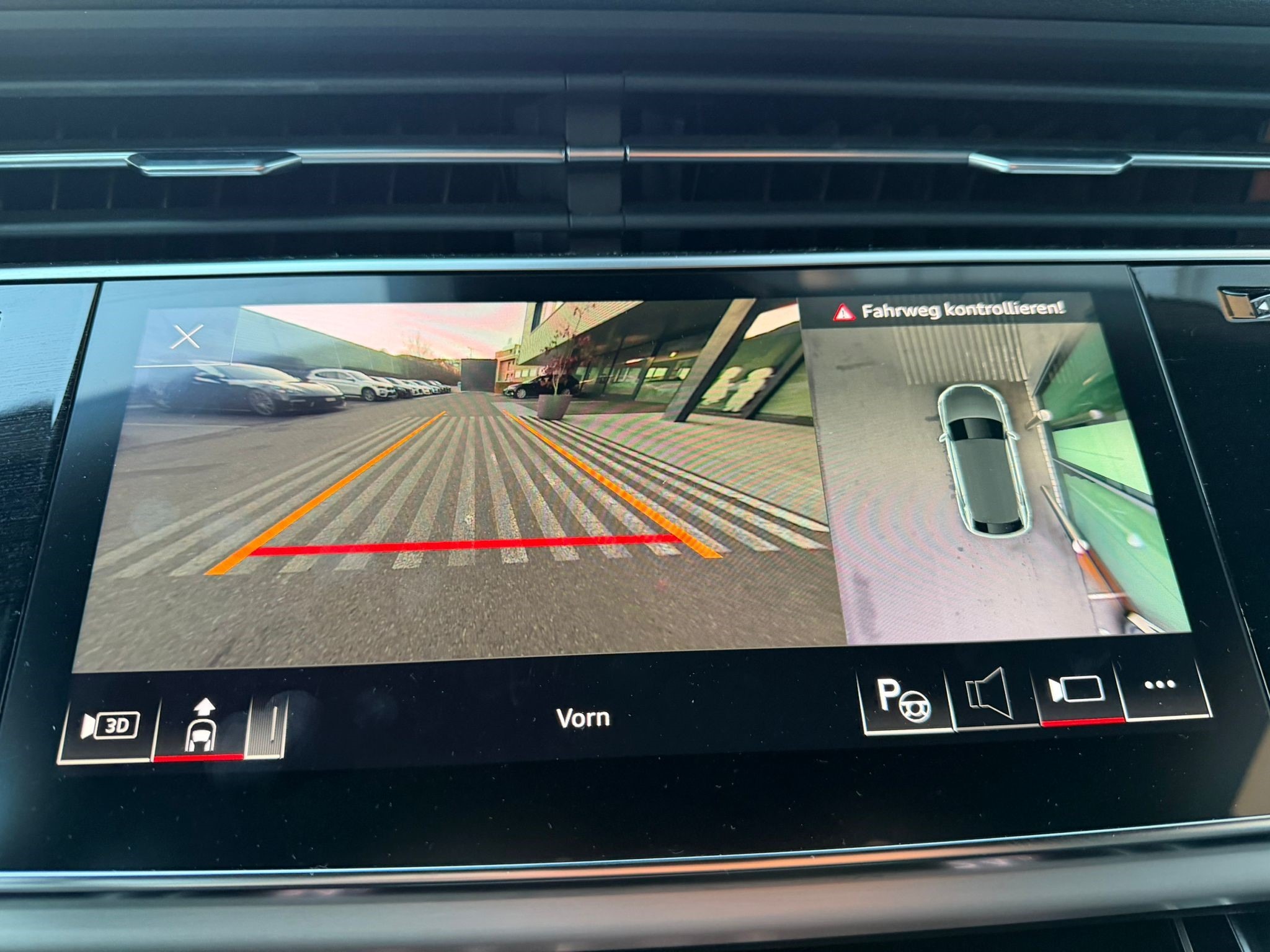 listing desktop thumbnail image 8