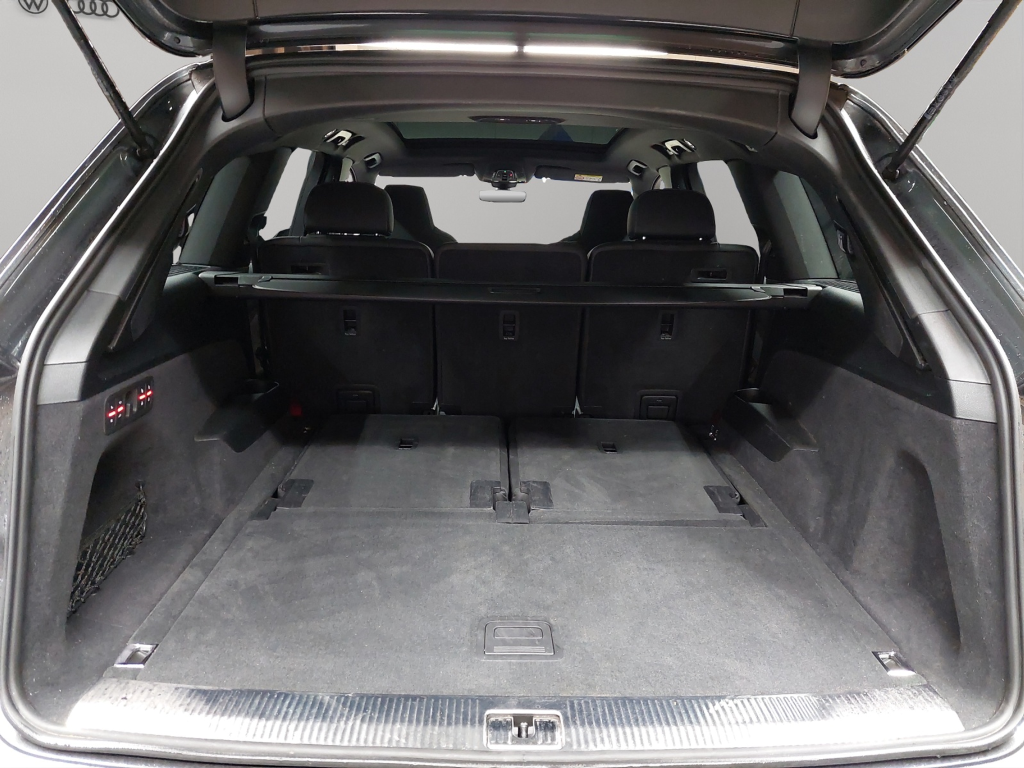 listing desktop thumbnail image 11