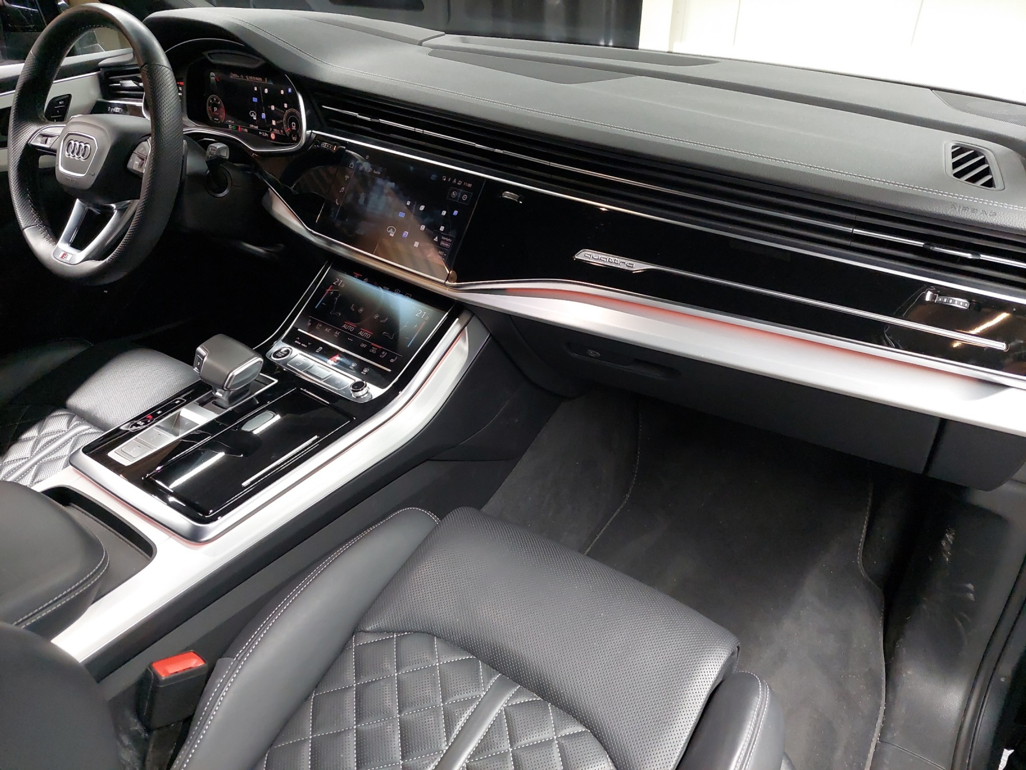 listing desktop thumbnail image 10