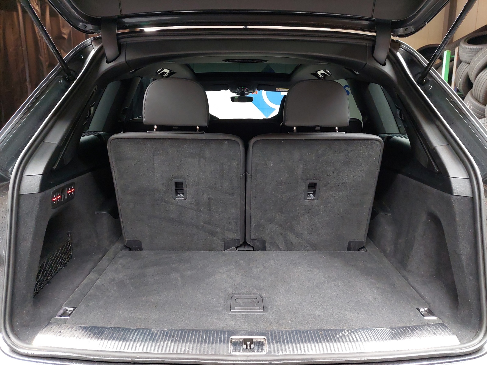 listing desktop thumbnail image 12