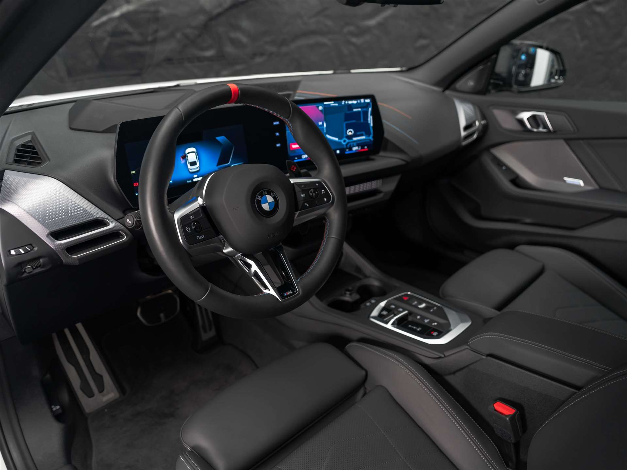 listing desktop thumbnail image 25