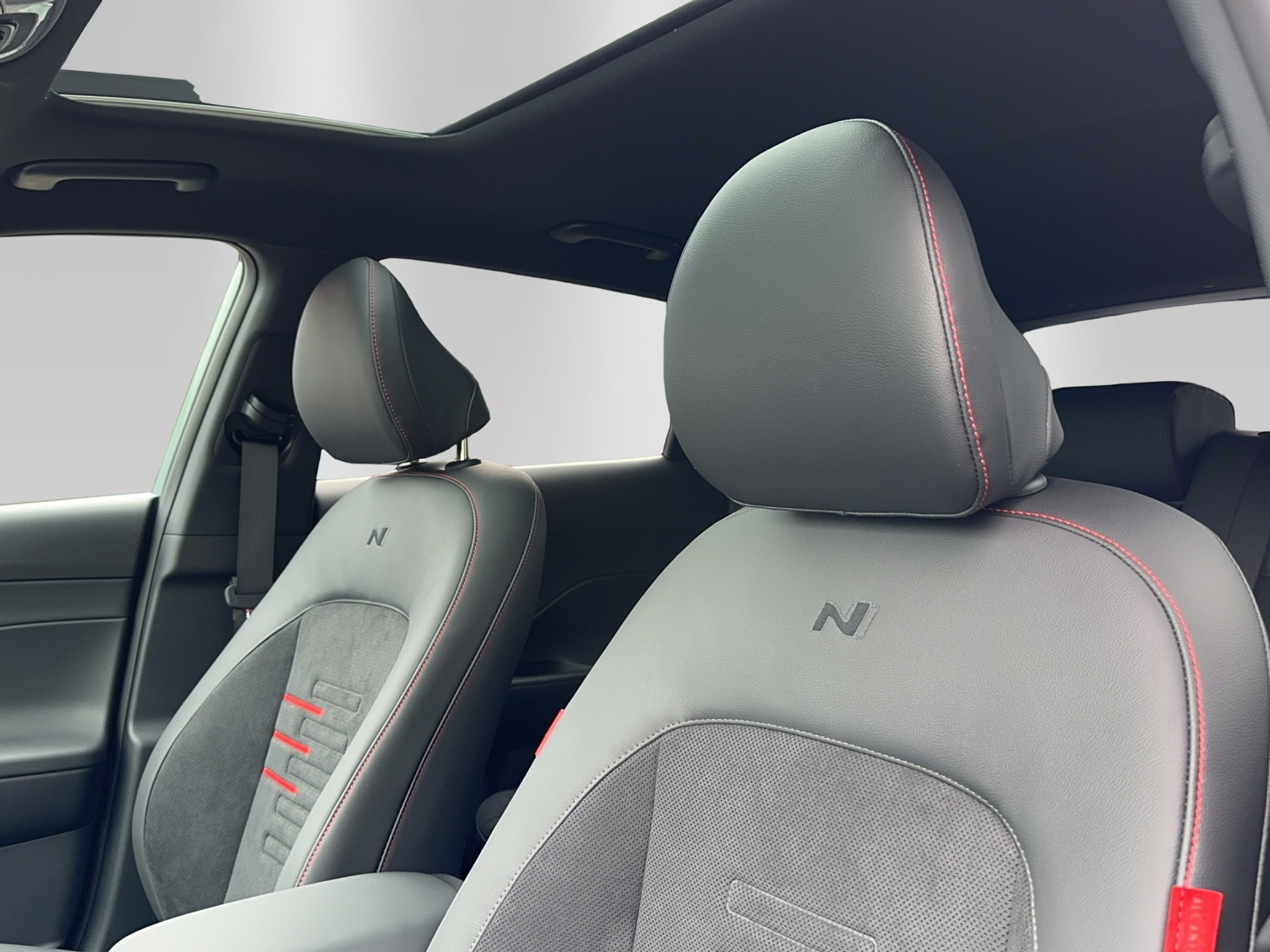 listing desktop thumbnail image 12