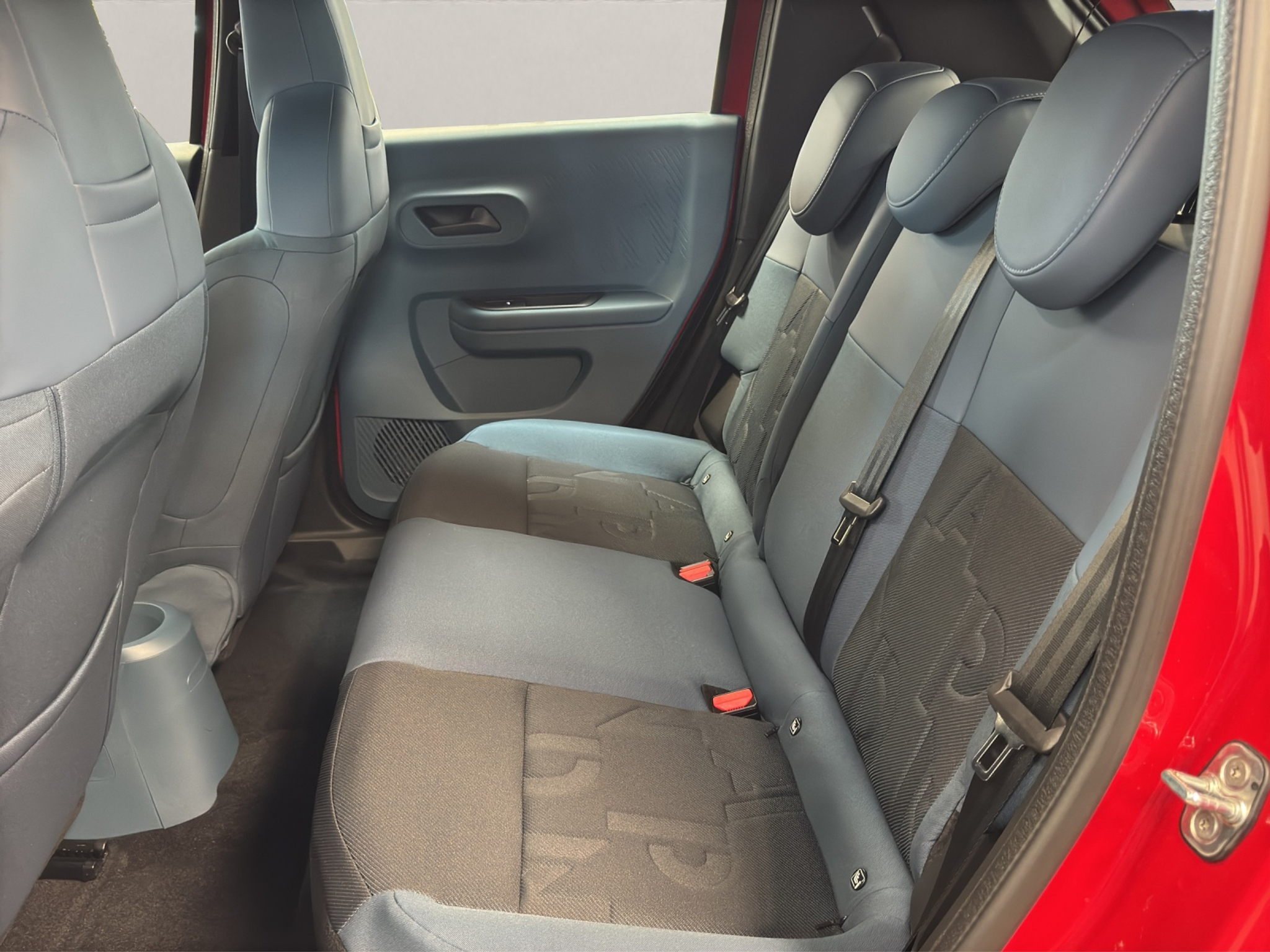 listing desktop thumbnail image 13