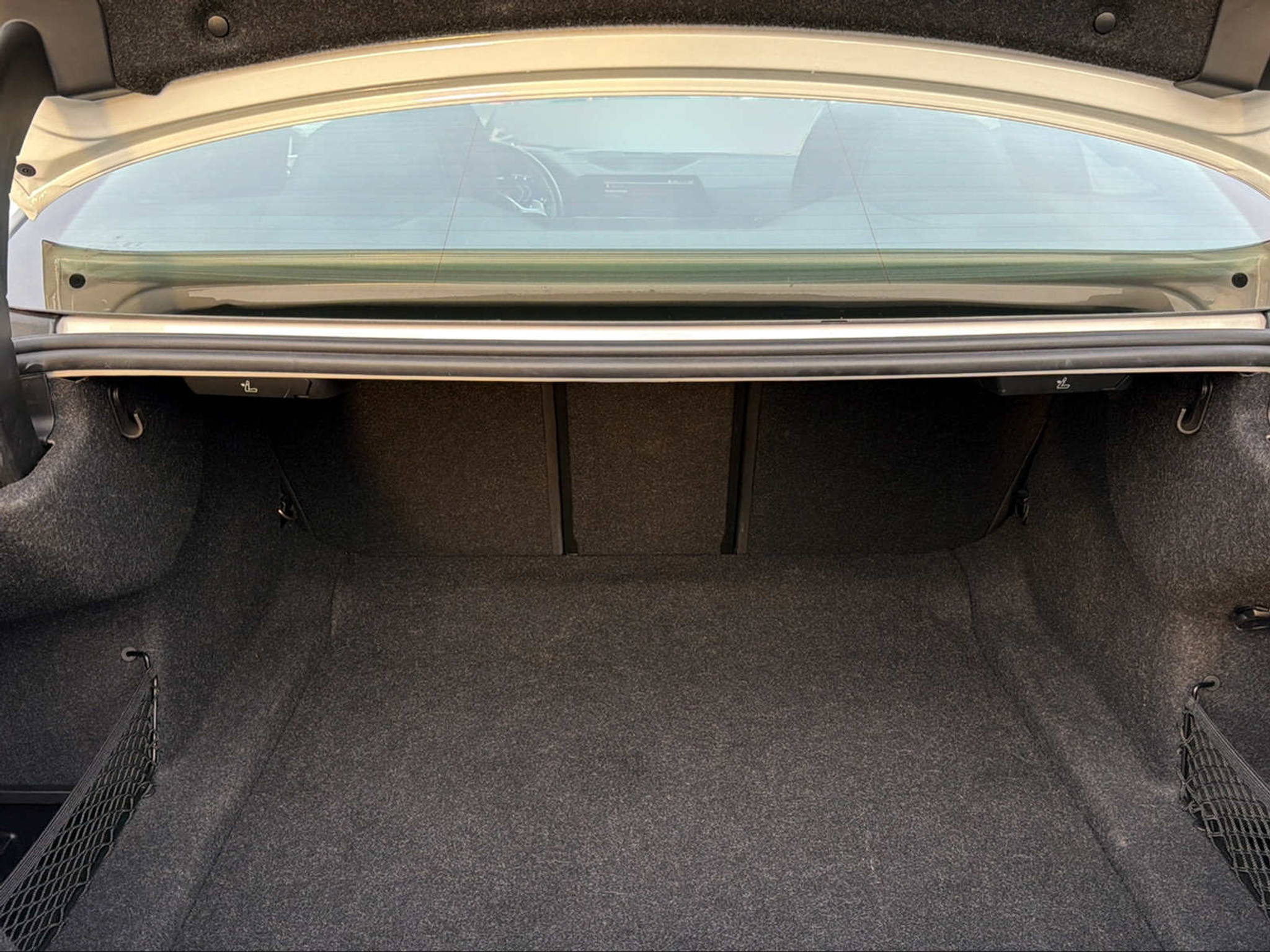 listing desktop thumbnail image 9